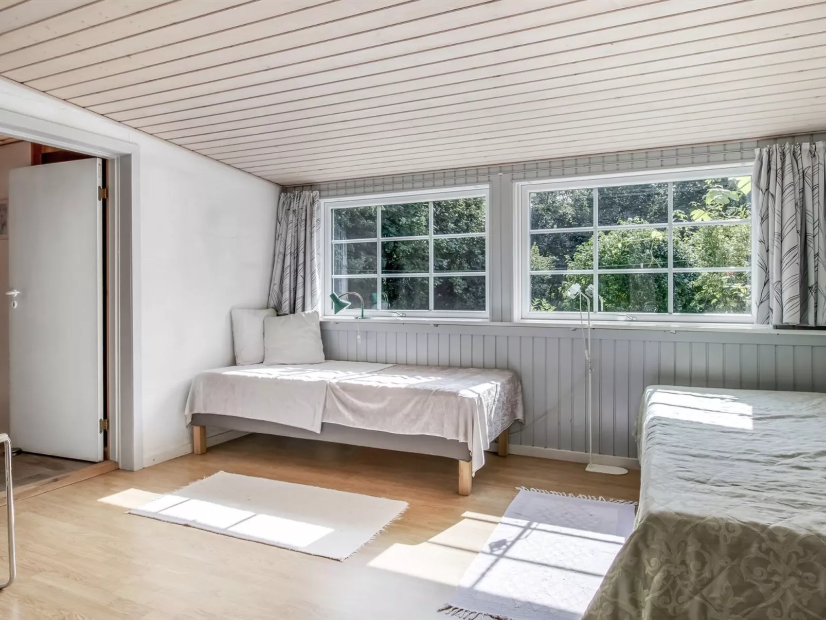 "Jolin" - 13km from the sea-Dedans