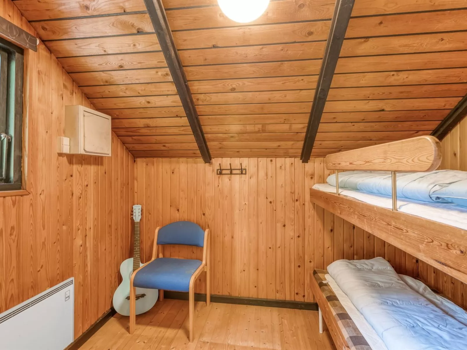 "Amila" - 30km from the sea-Inside