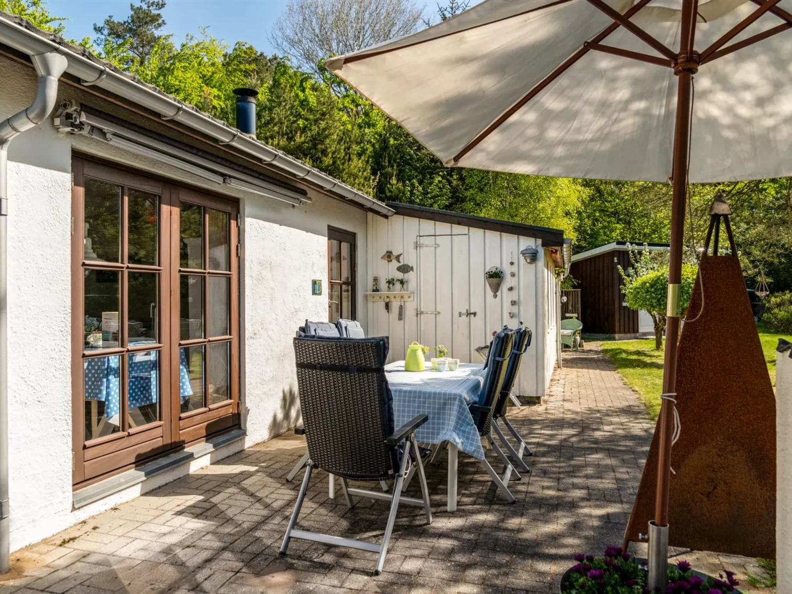 "Gunnild" -  from the sea-Draußen