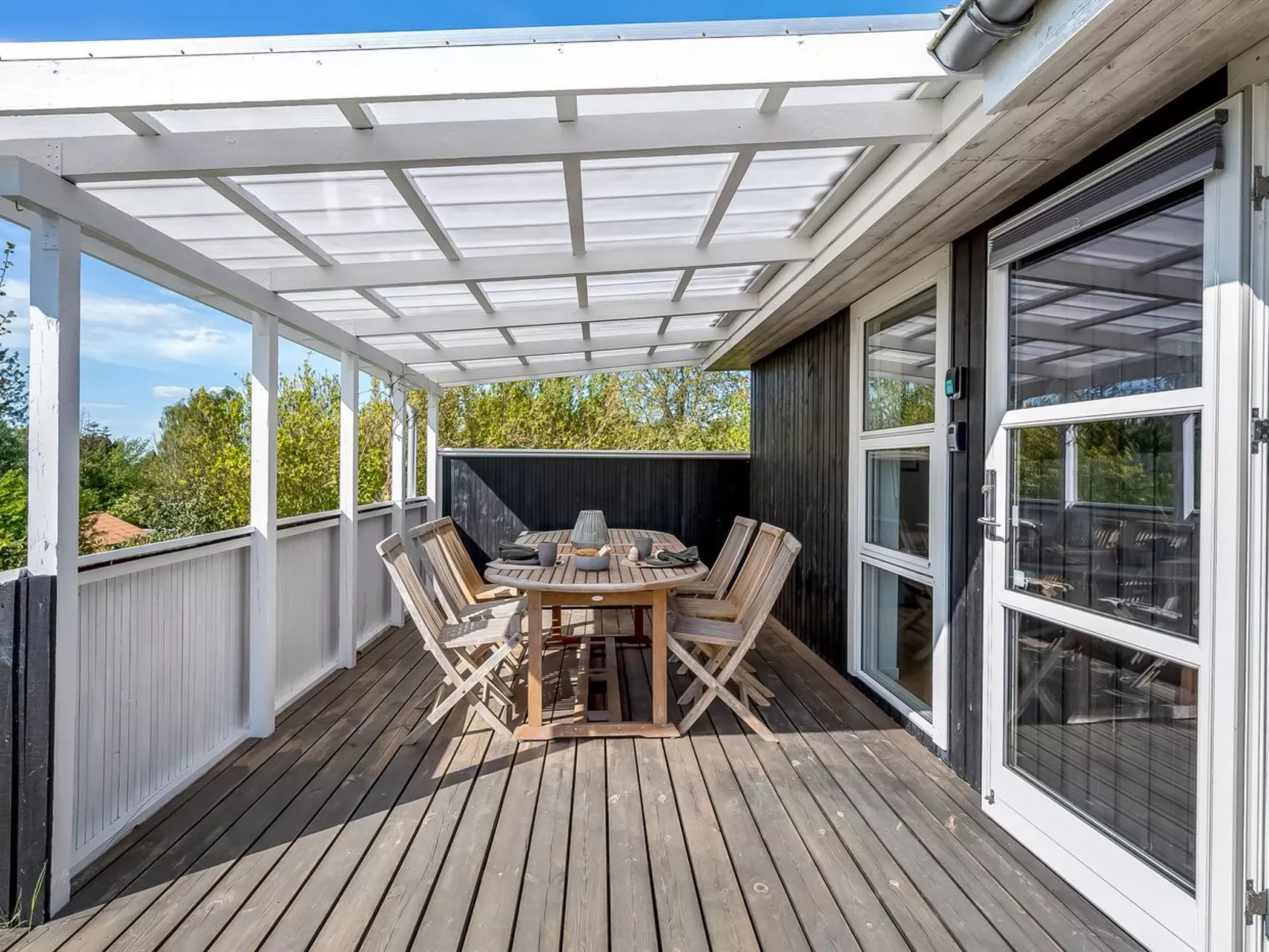 "Rik" - 2km from the sea-Outside