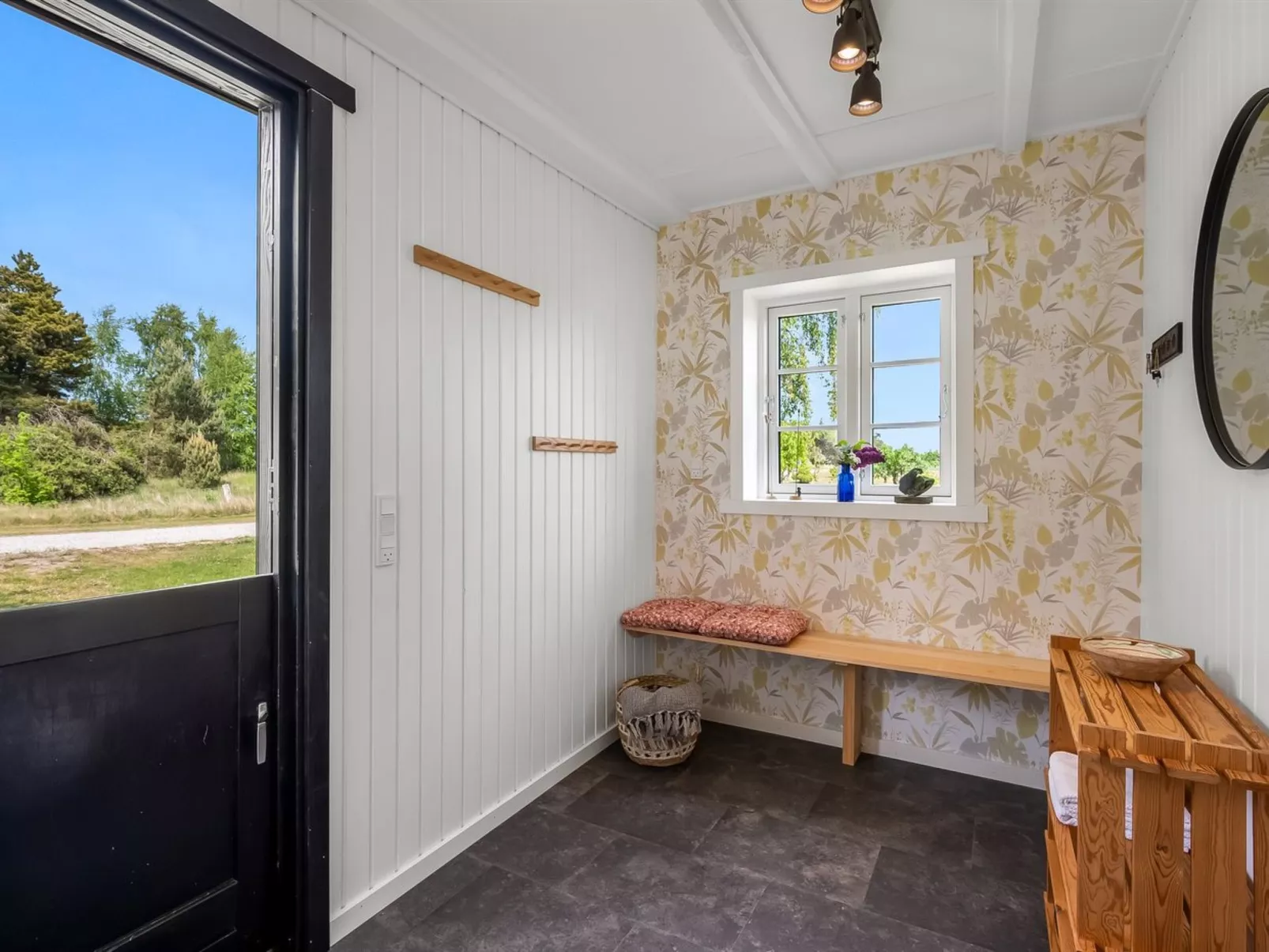 "Blomma" - 1km from the sea-Inside