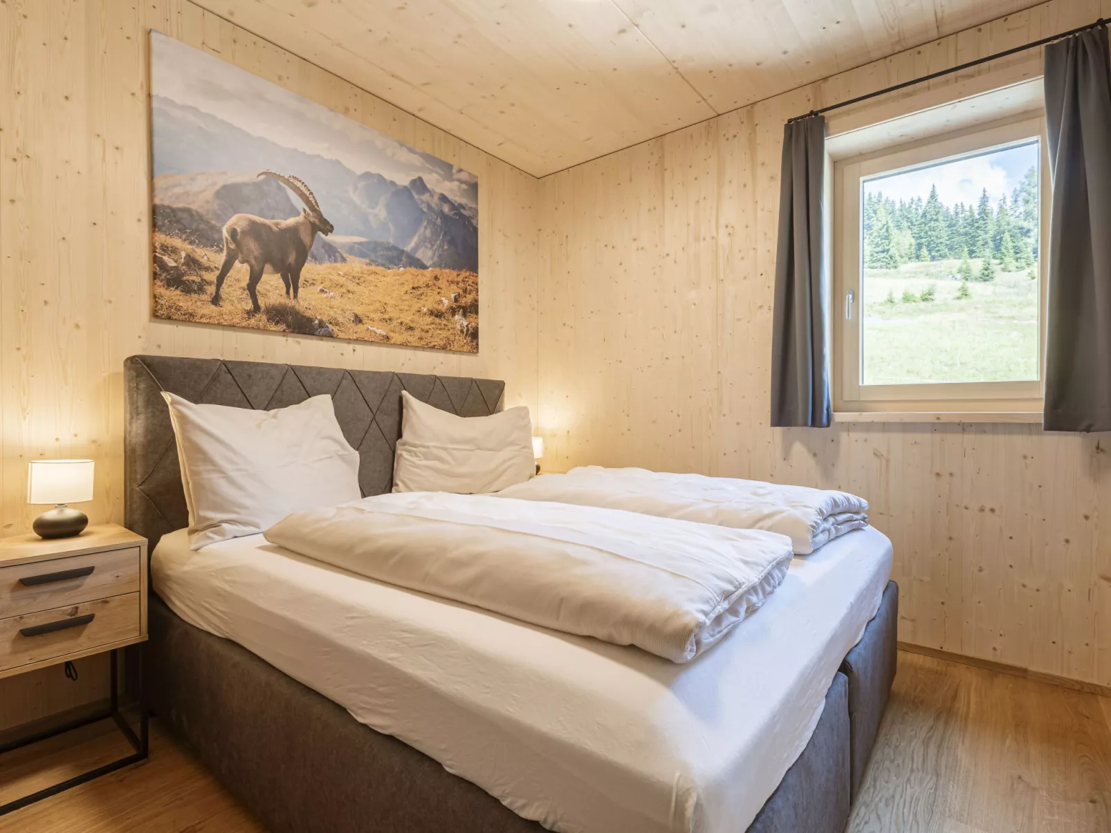 Mit 2 Schlafzimmern & Sauna-Inside