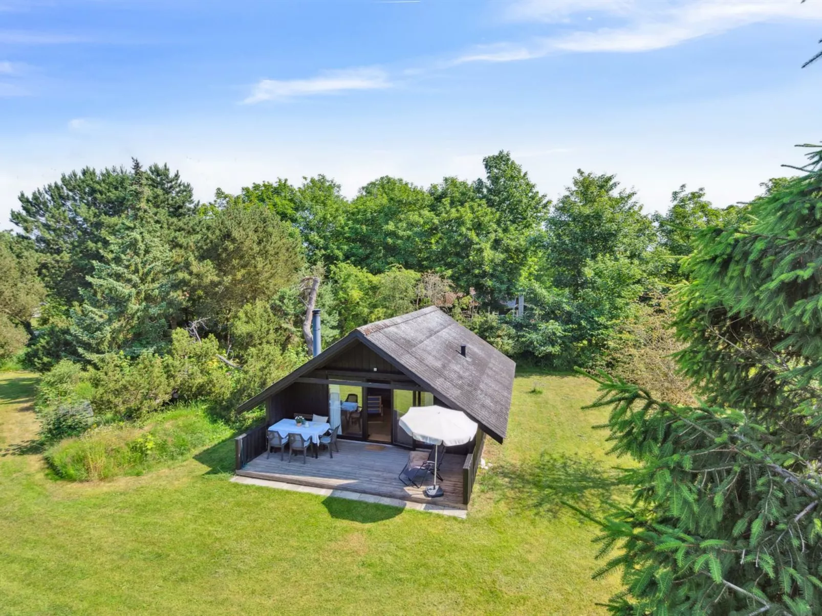 "Urban" - 140m from the sea-Outside