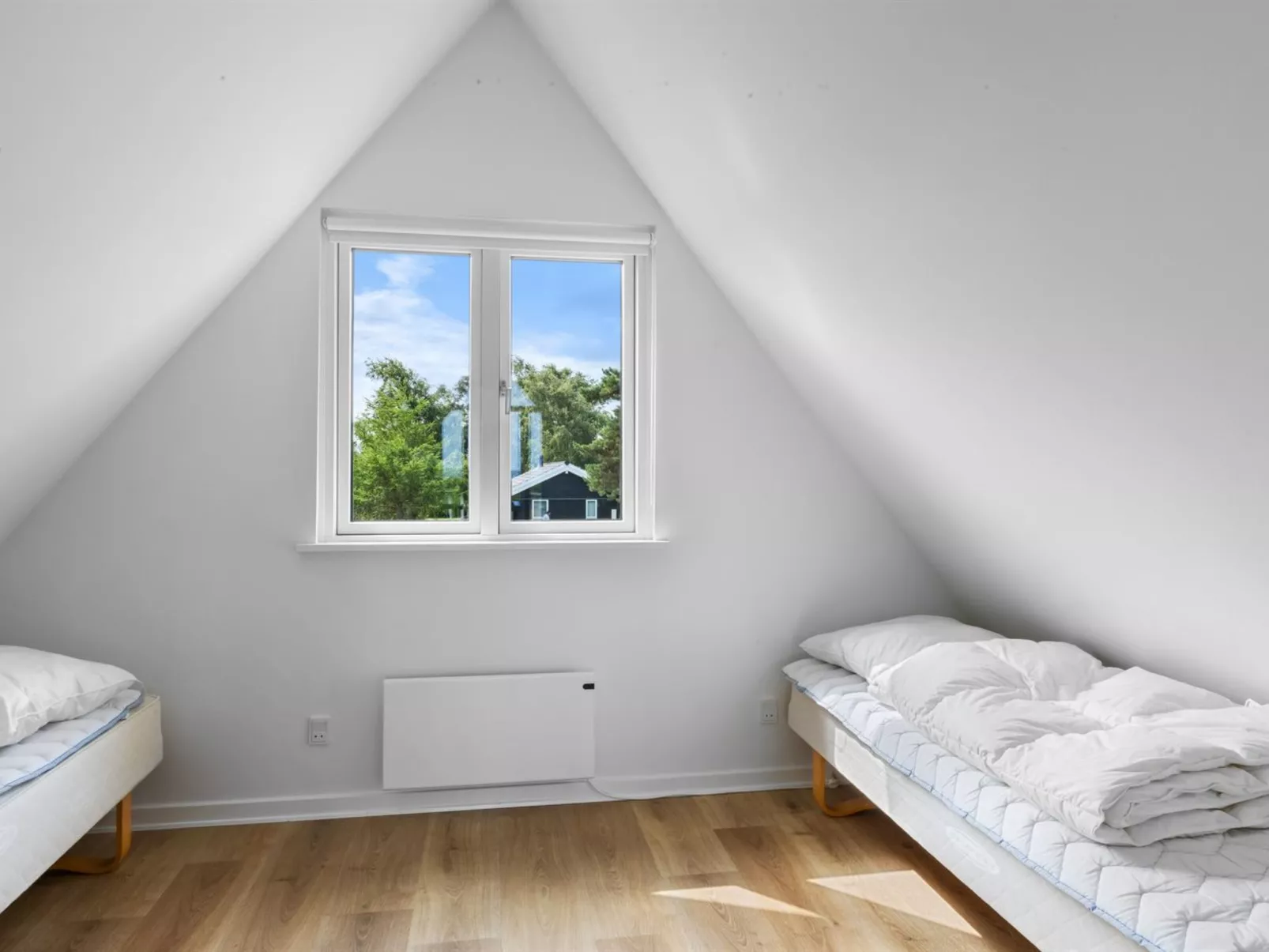 "Næwe" - 100m from the sea-Inside