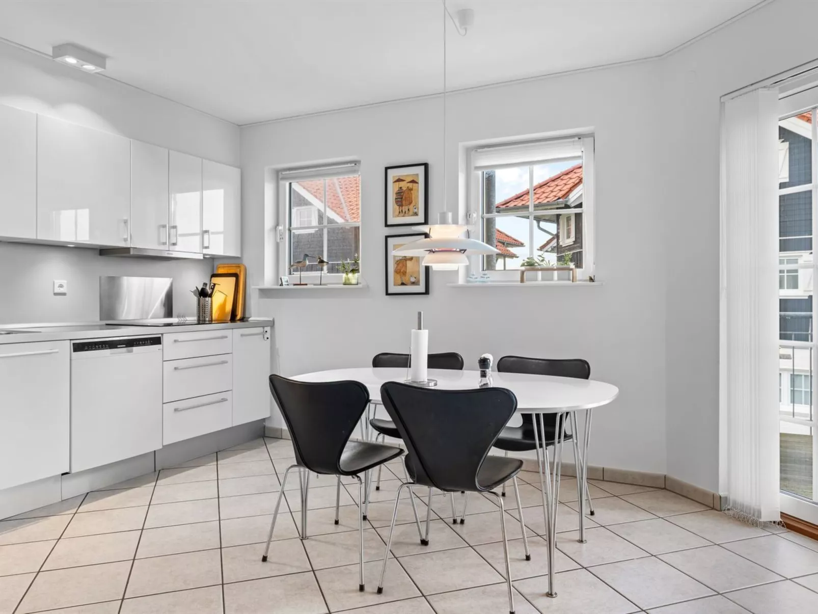 "Casjen" - 250m from the sea-Inside