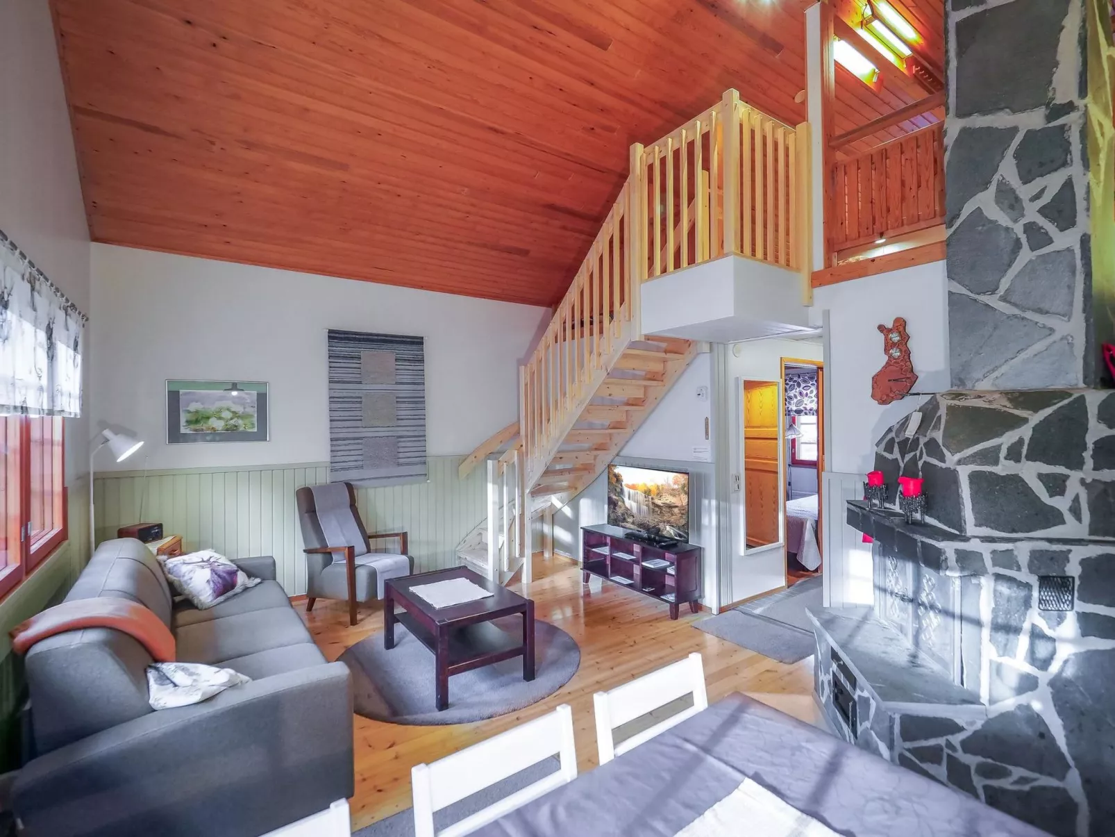 Immelkotsa 7 e-Dedans