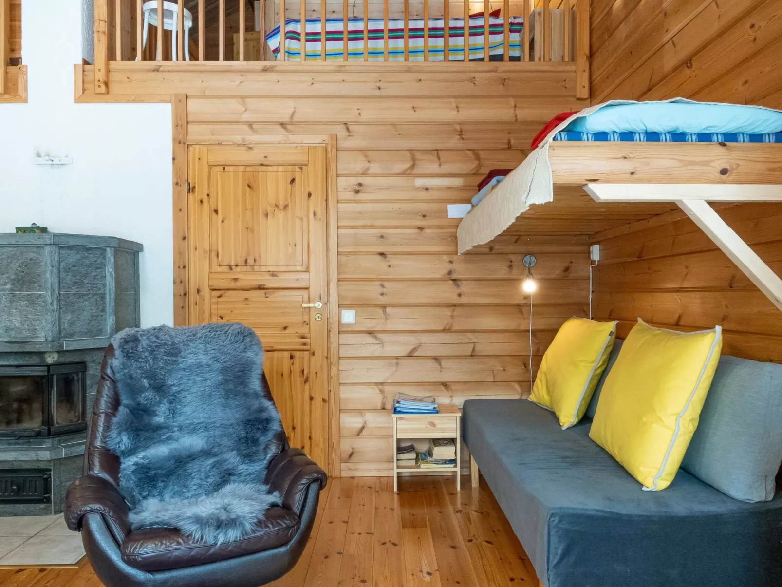 Kevätruska b-Dedans