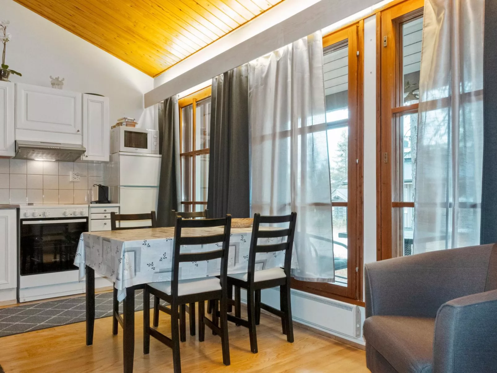 Riekonraito a1-Inside