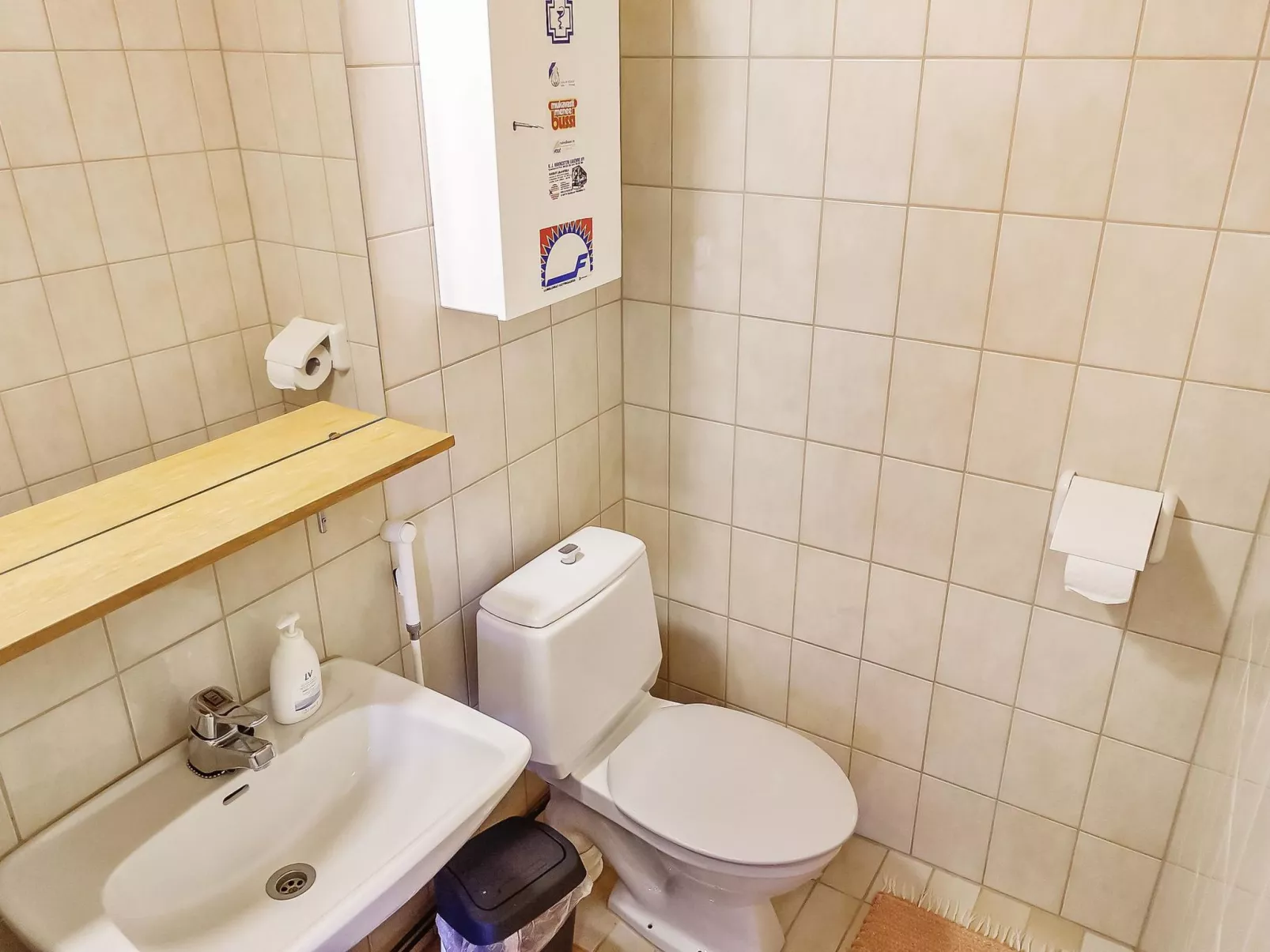 Saariseläntie 8 f 6-Drinnen