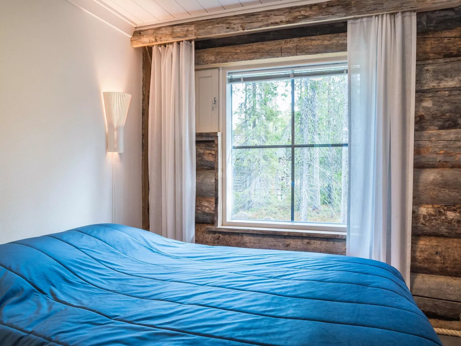 Taruilevi 8 h4-Drinnen