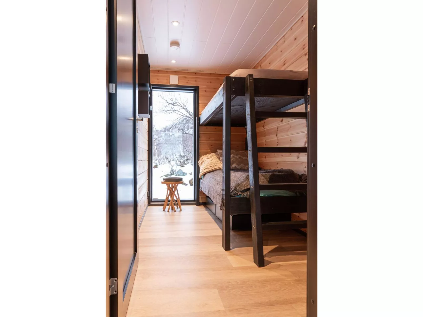 Saanan lumous-Drinnen