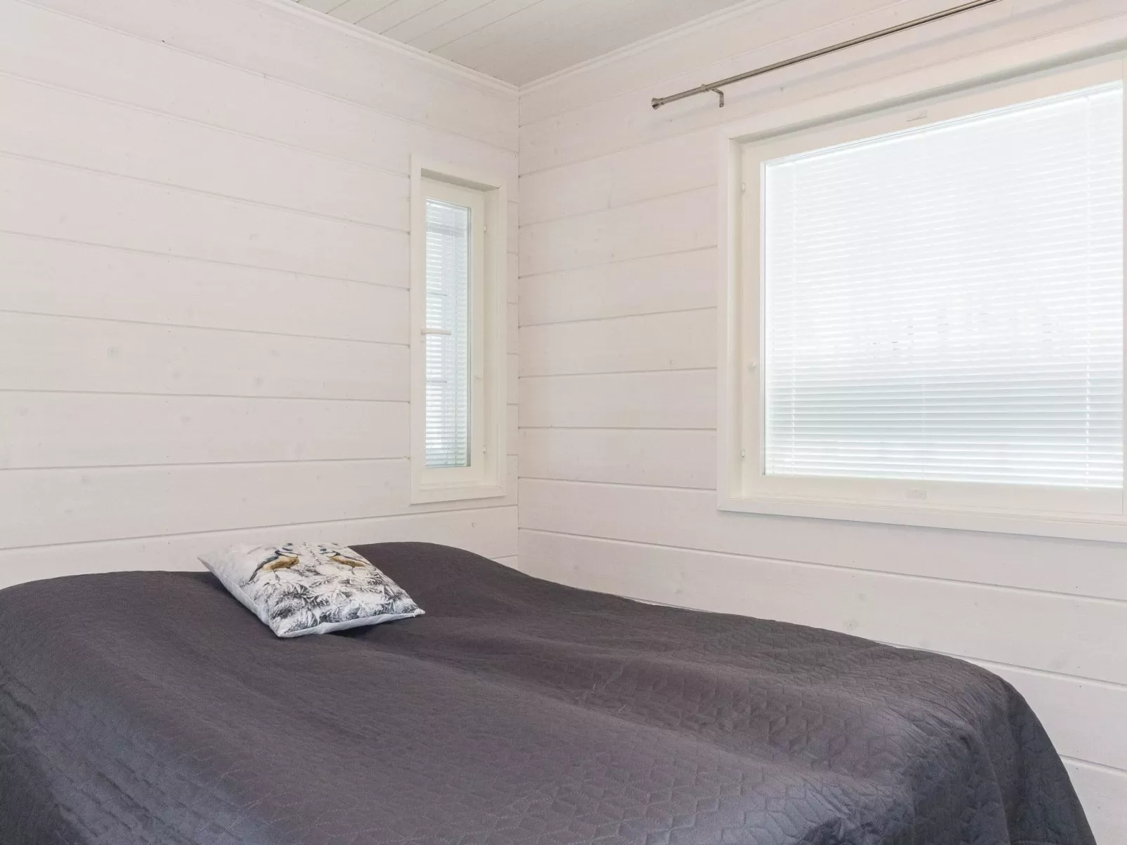 Levin ahmahovi 2a-Drinnen