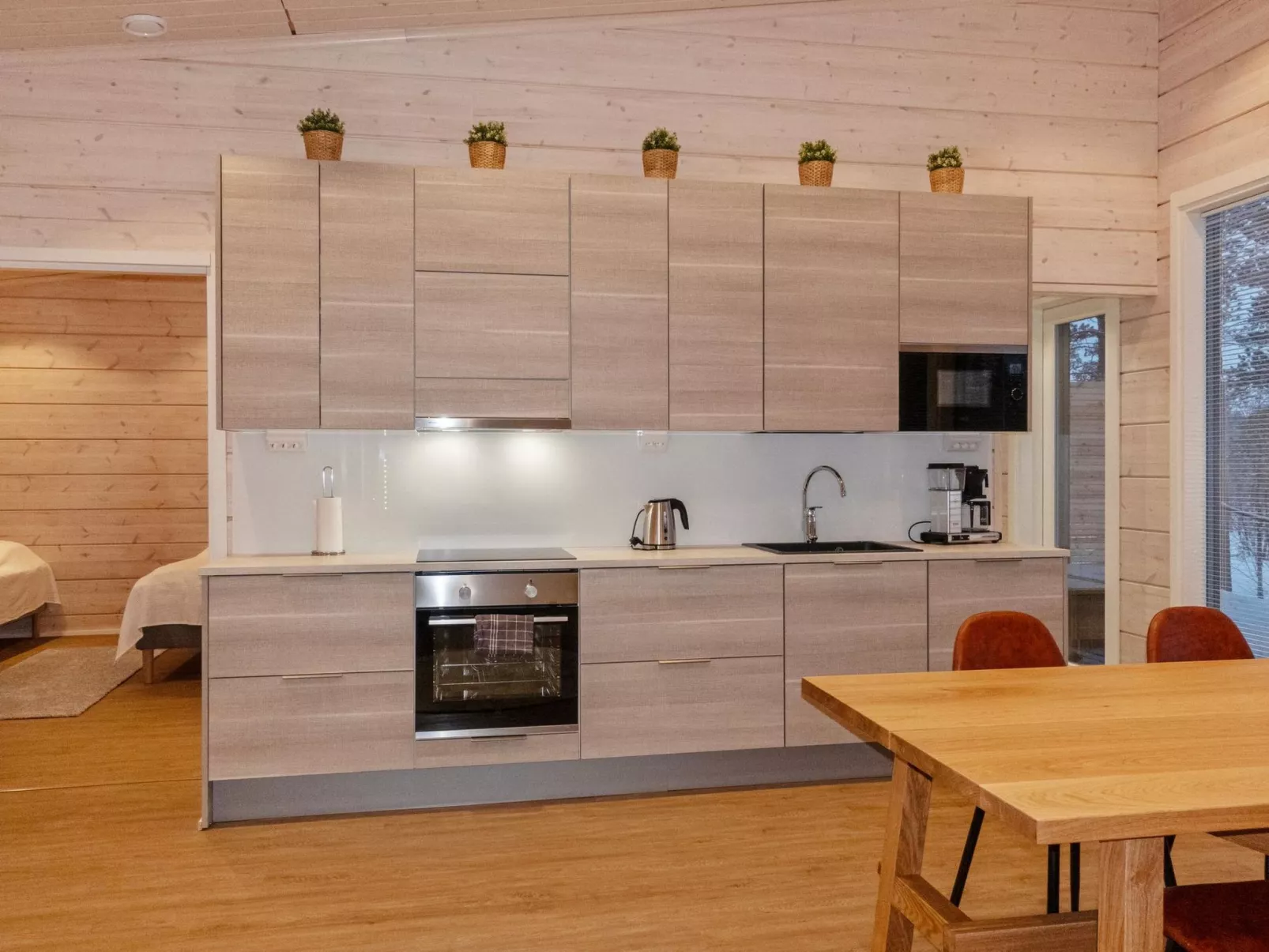 Villa paadari-Drinnen