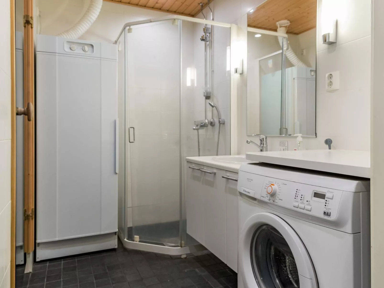 Nordic chalet 8106-Drinnen