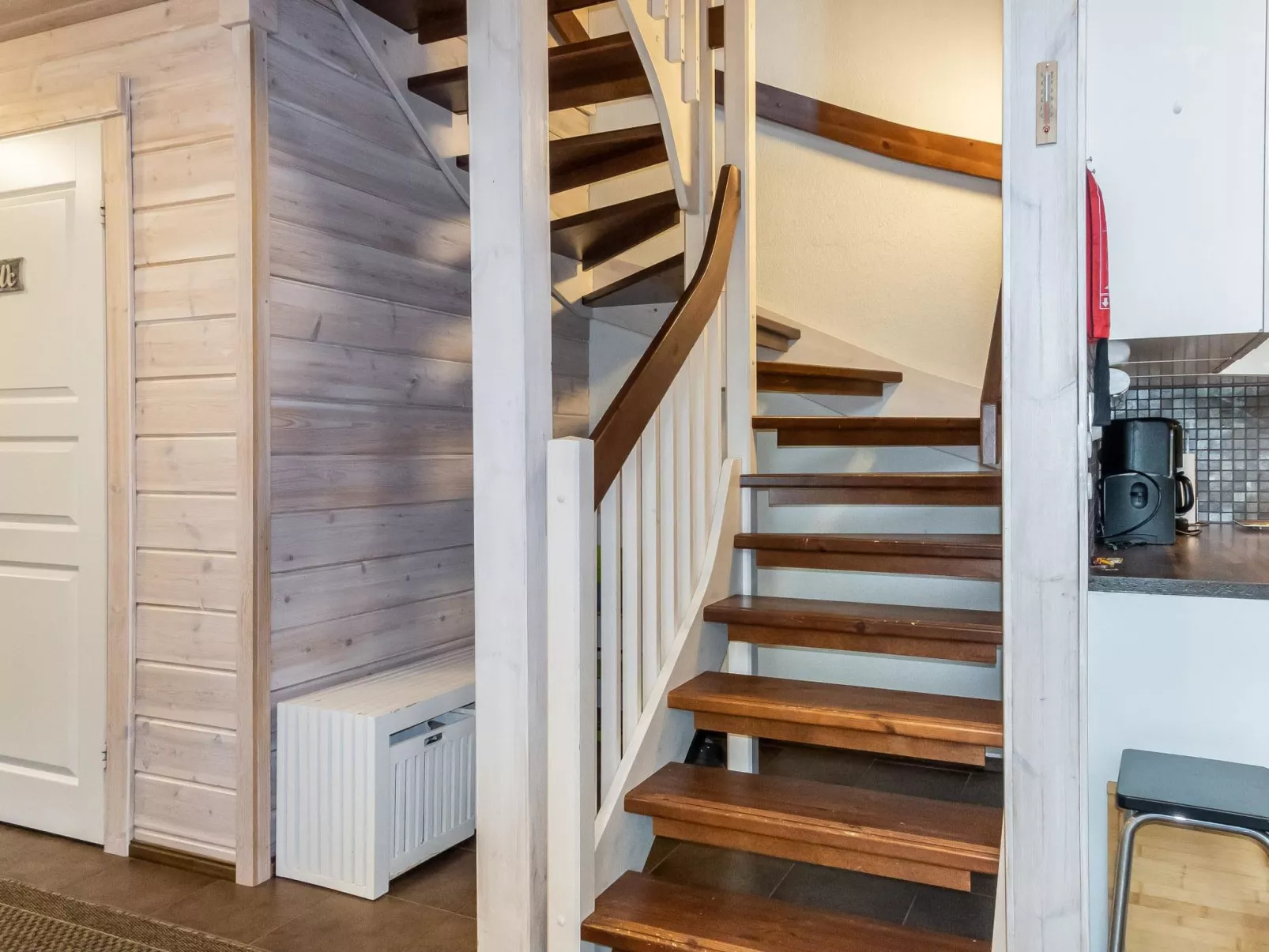 Atrin suvanto a-Inside