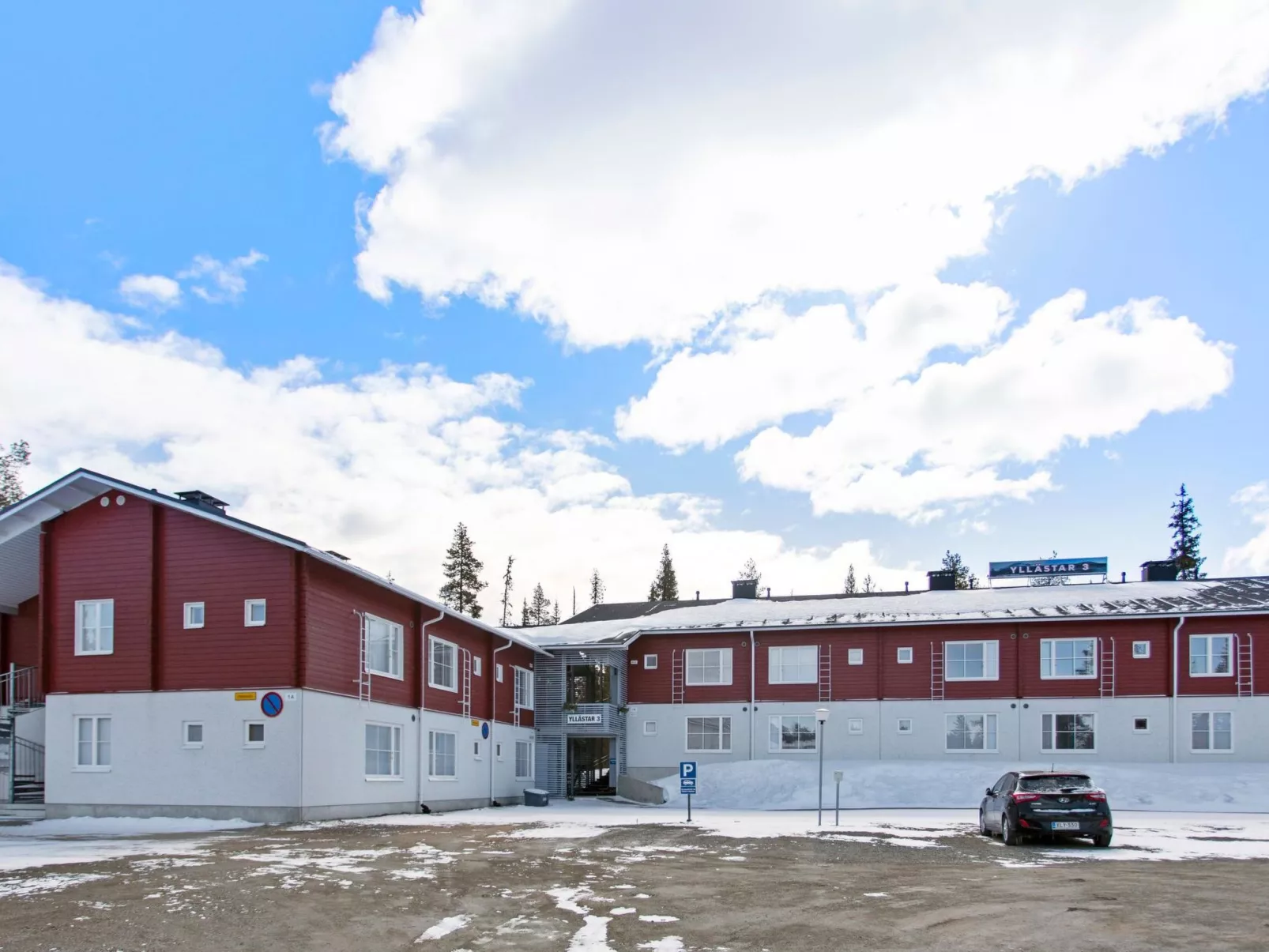 Yllästar 3 as 506-Dedans