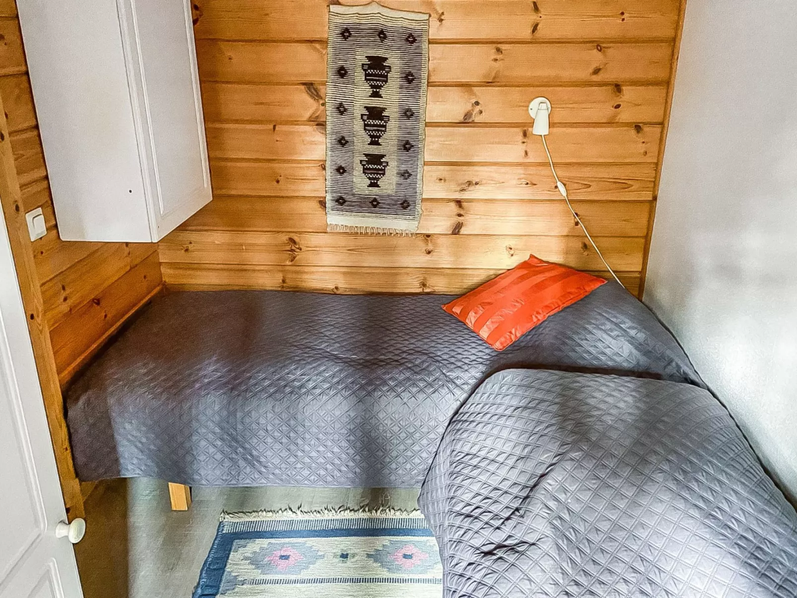 Lomaylläs b26 /palovaarankaarre 8 a-Dedans