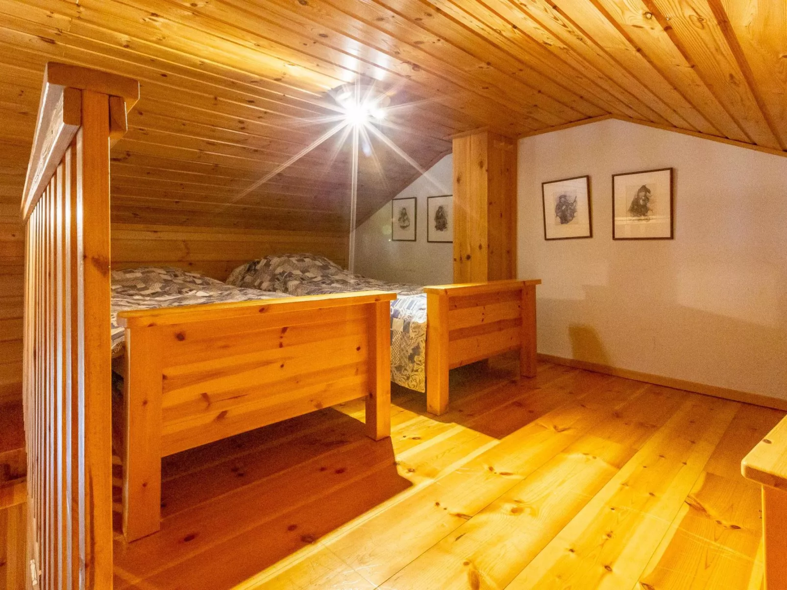 Lomaylläs f84 /palovaarankaarre 22a-Inside