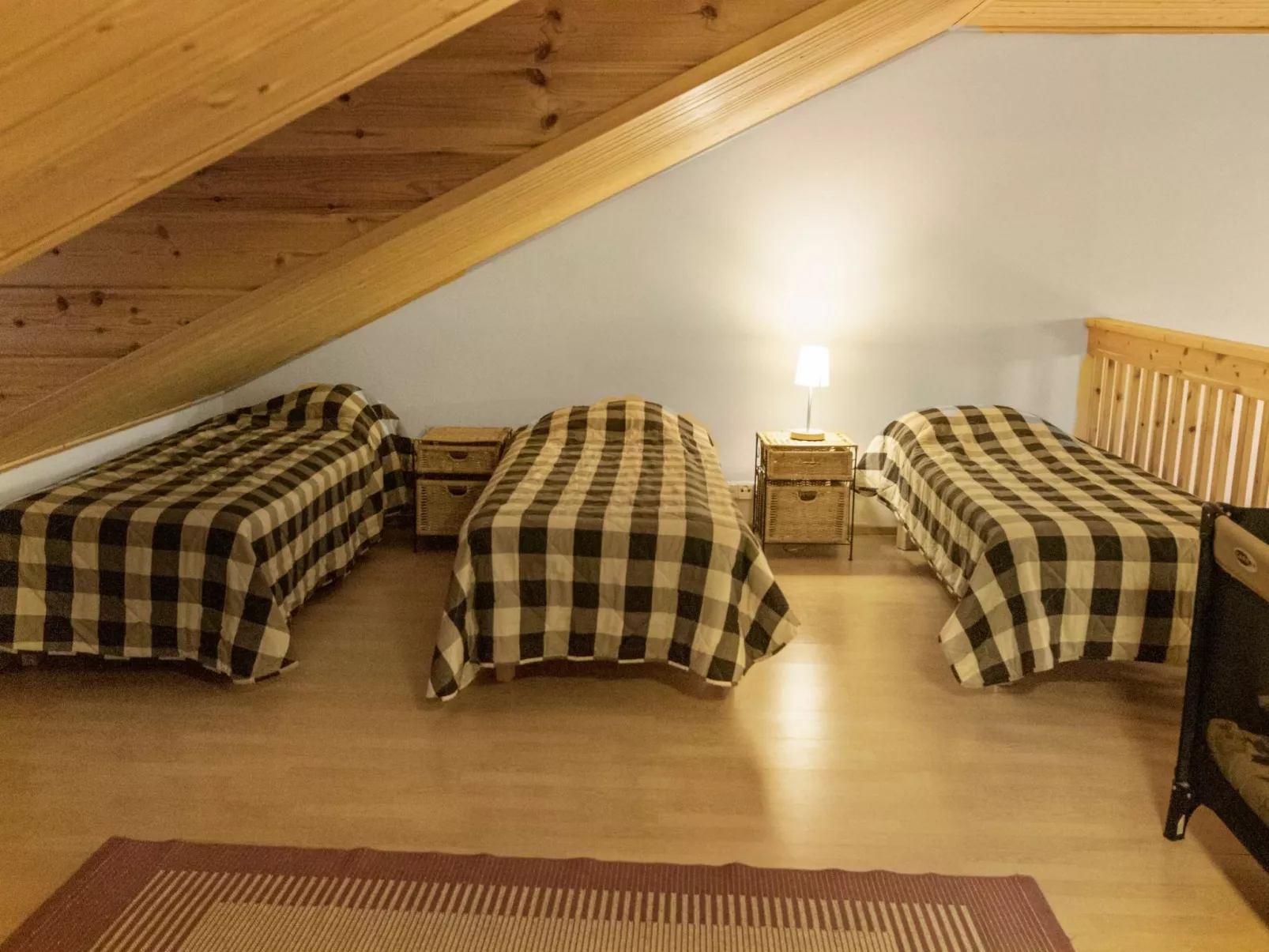 Jahtikaltio 2-Dedans