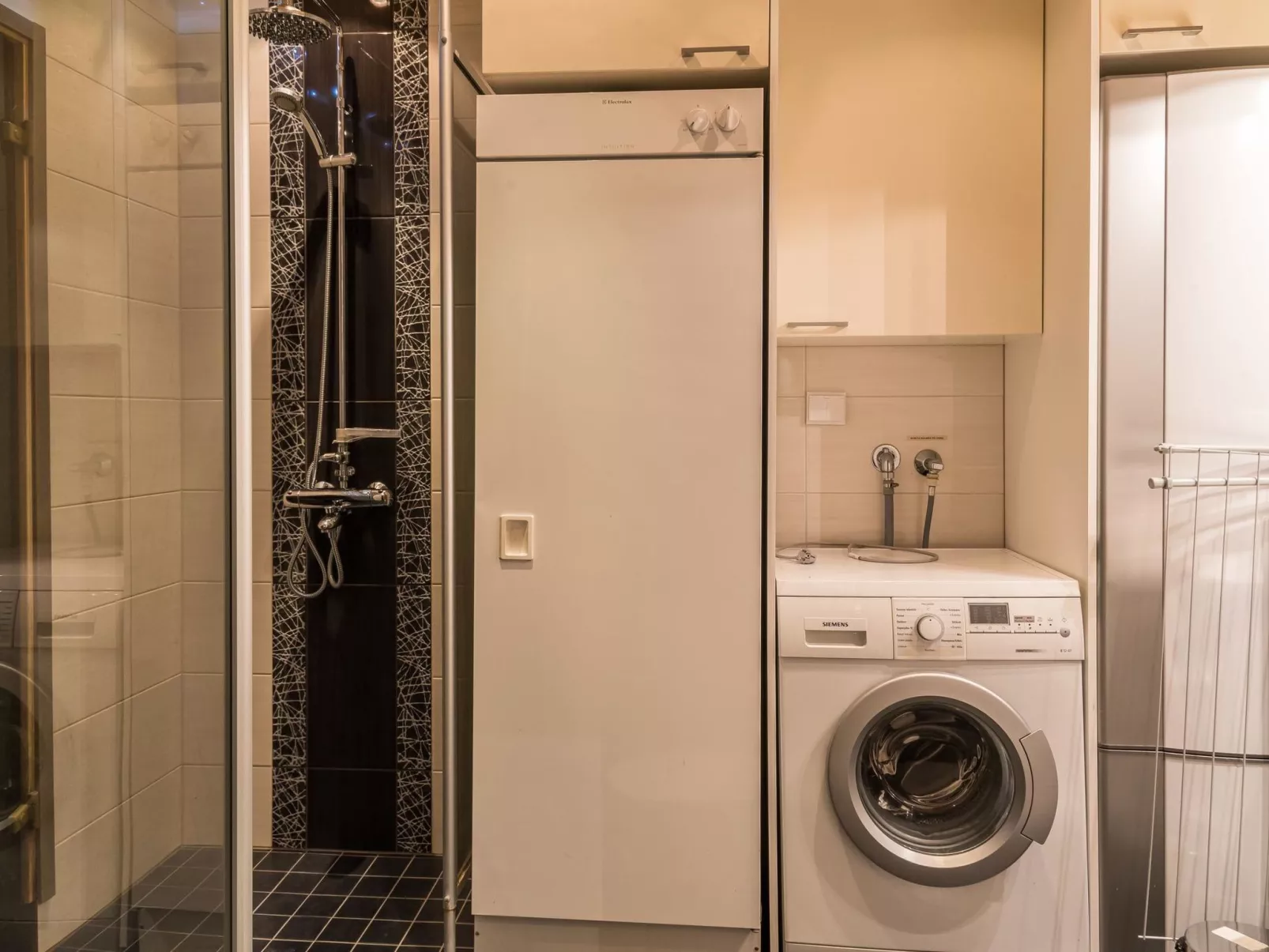 Levin ahmahovi 1a-Drinnen