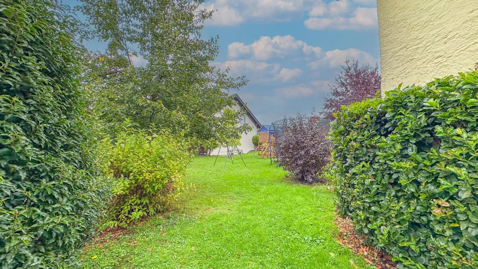 Herrenhaus-View in summer