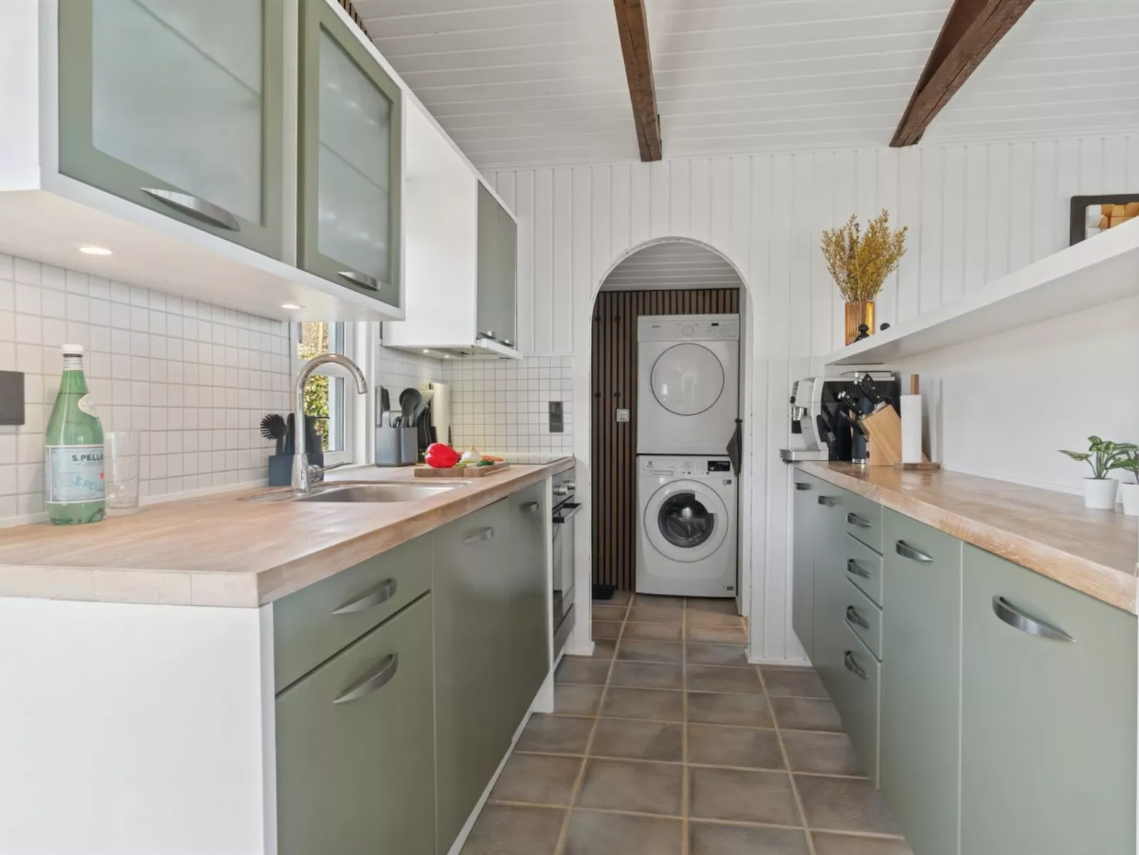 "Gesine" - 50m to the fjord-Dedans