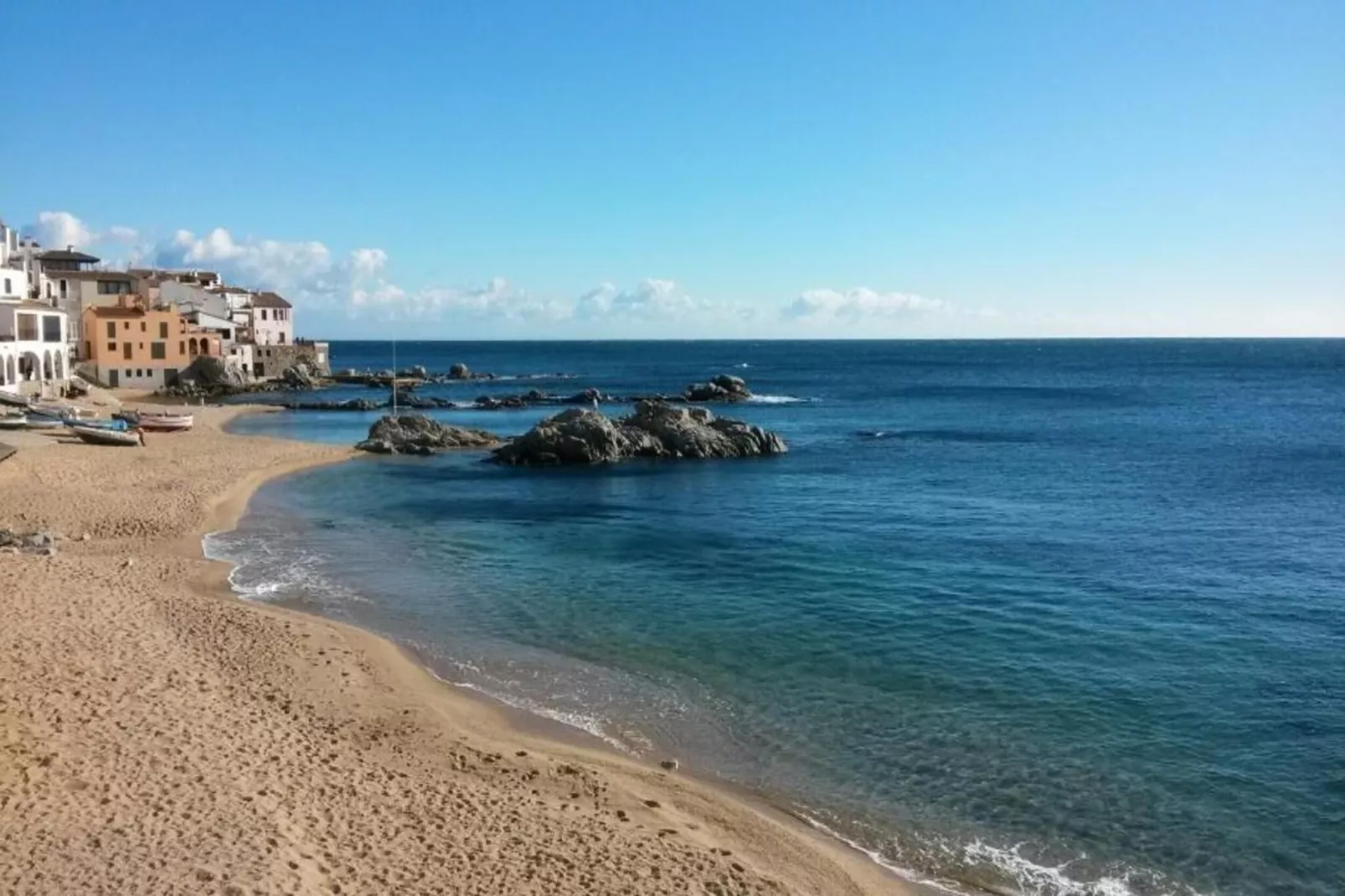 Pastora 2-Areas within 20km in summer