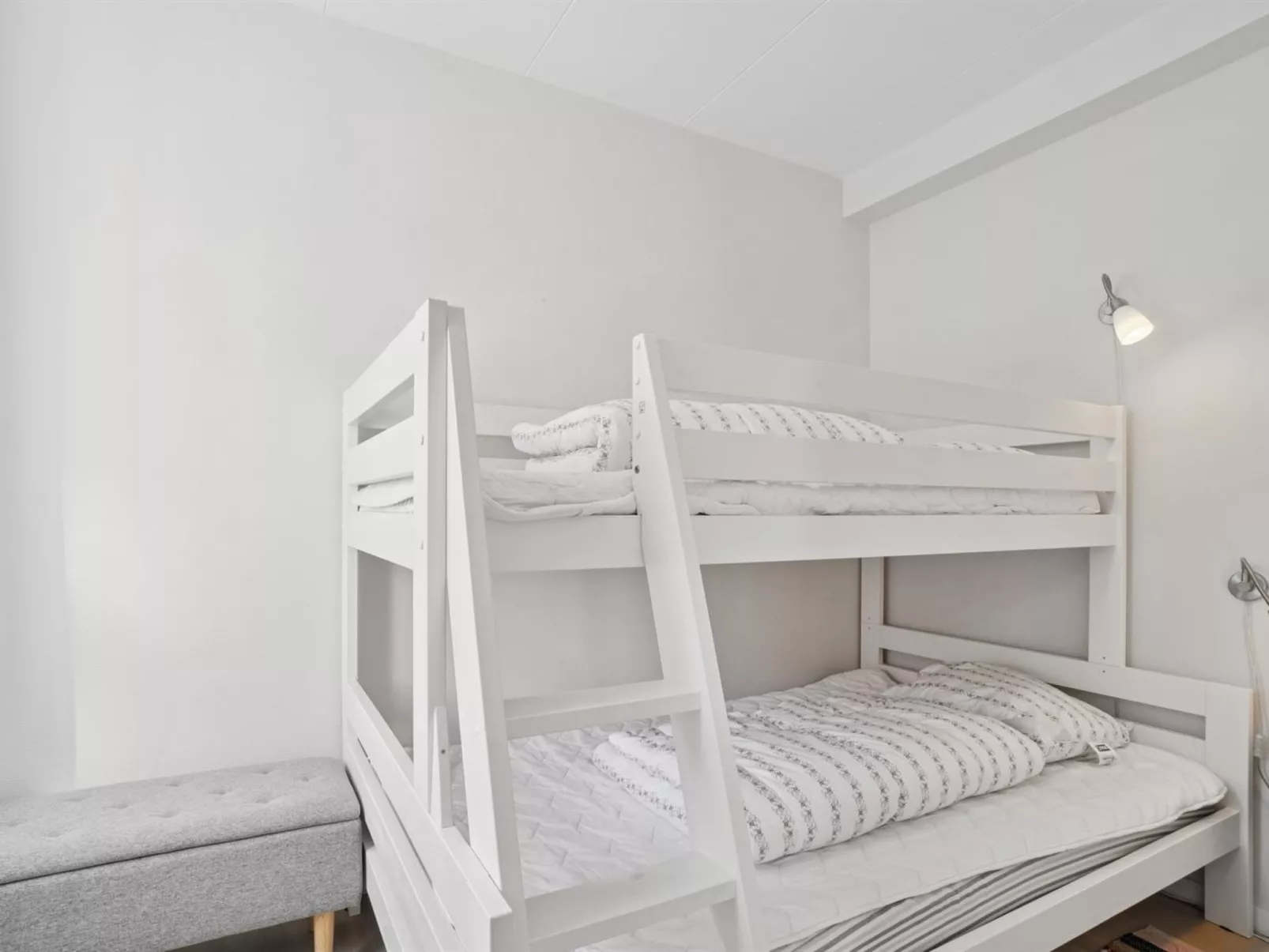 "Merta" - 500m from the sea-Drinnen