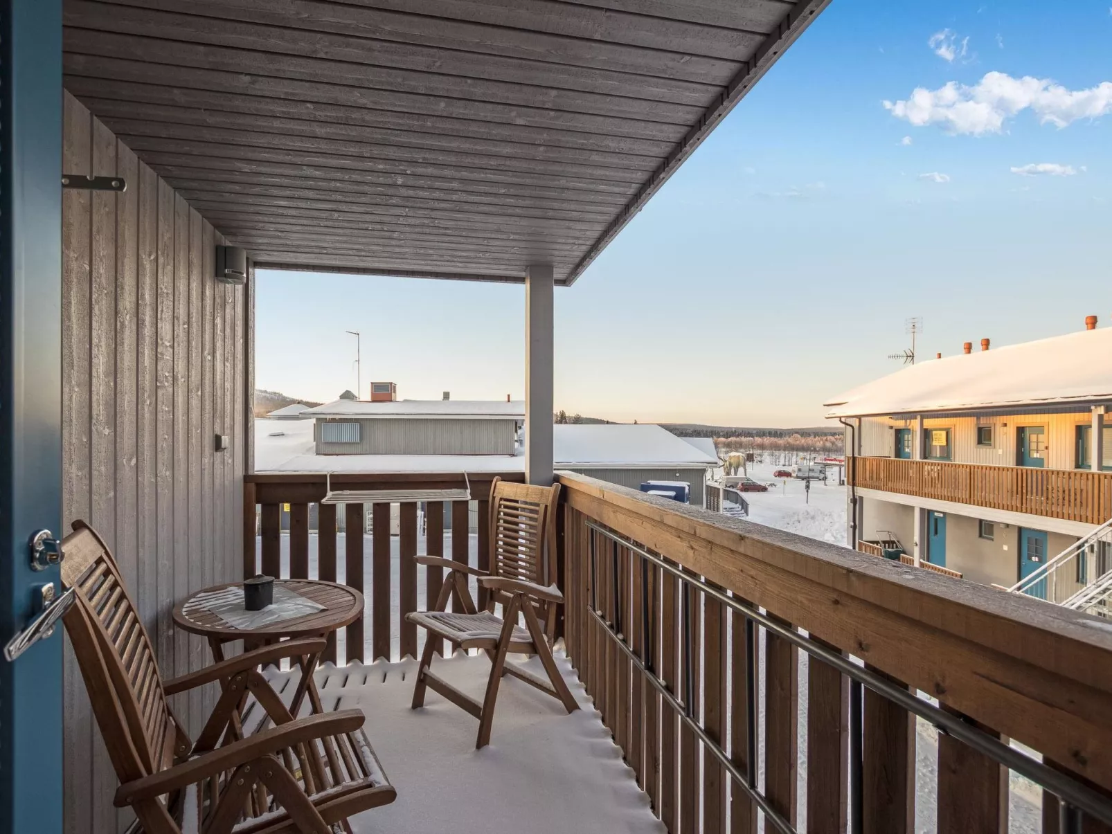 Hil-lak-ka ii as 7-Inside