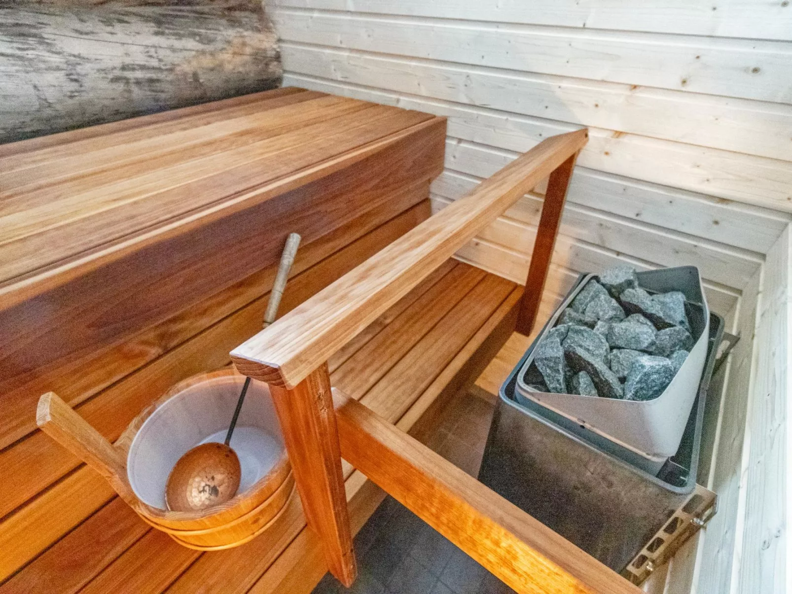 Kuontijärvi a-Dedans