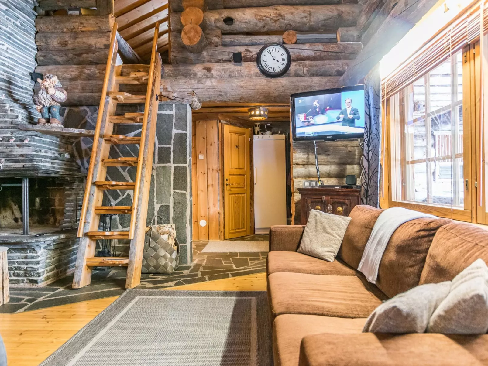 Seitsemän savua 4-Dedans