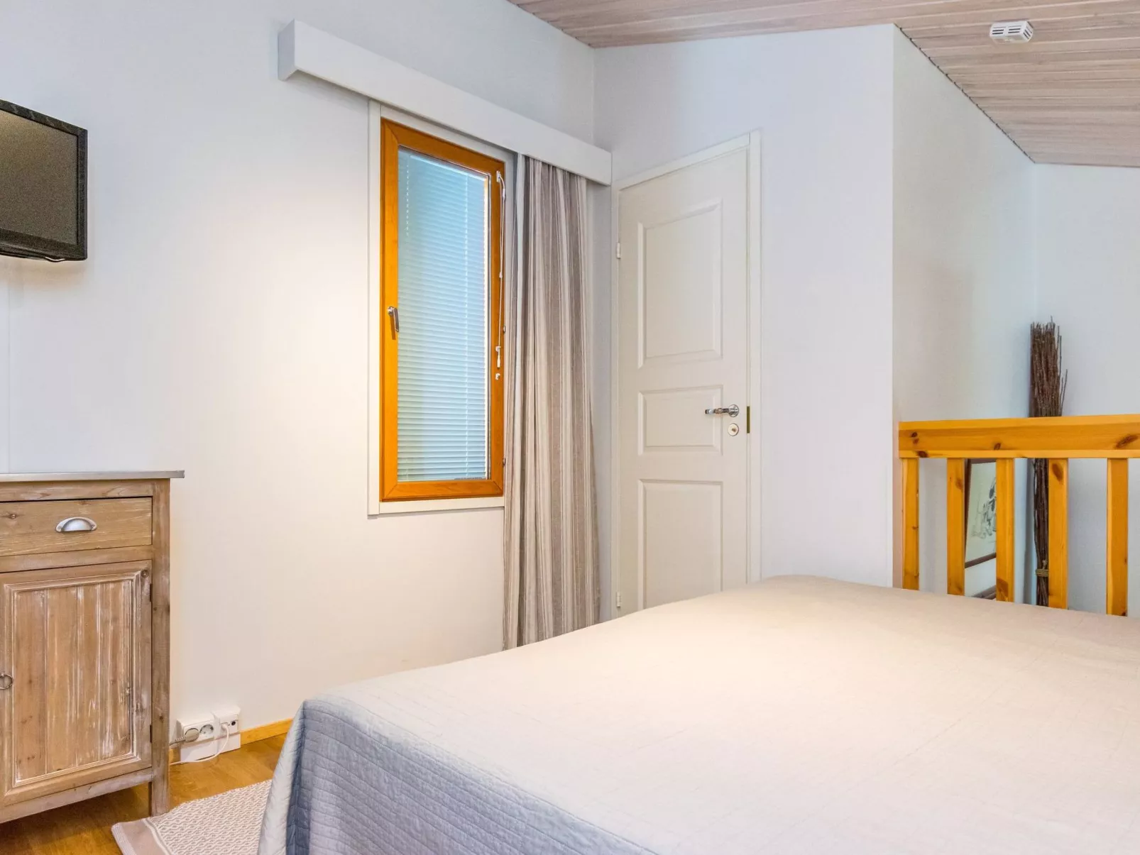 Karhunvartijan linna c22-Drinnen