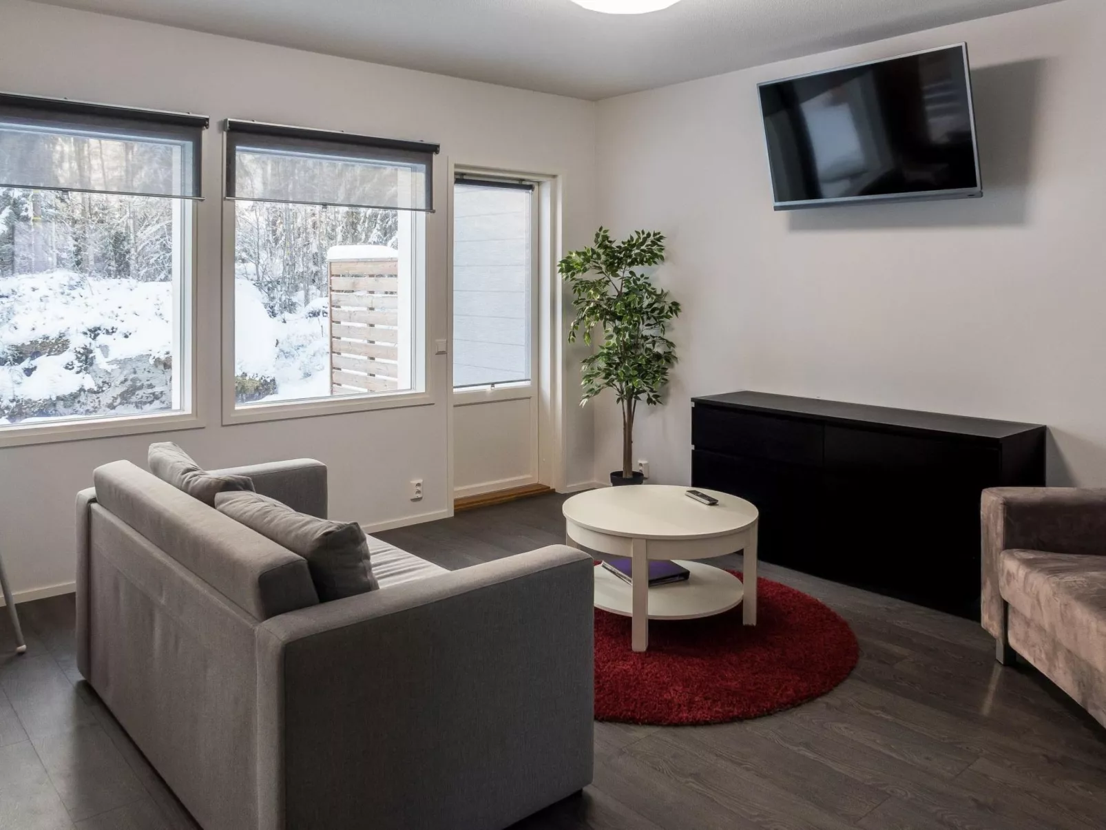 Klz rodoniitti-Drinnen