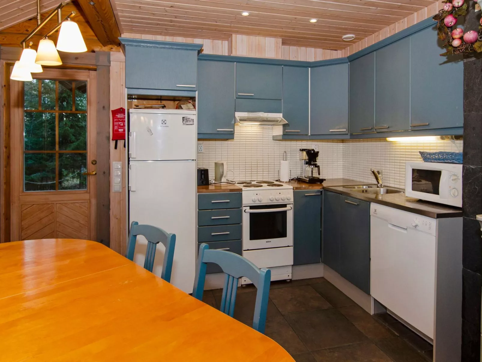 Amero purnu 3-Dedans