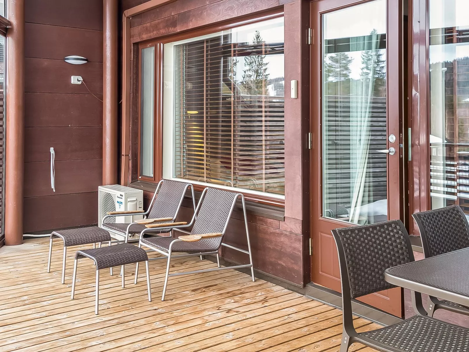 Tahko spa junior suite orange b2-Drinnen