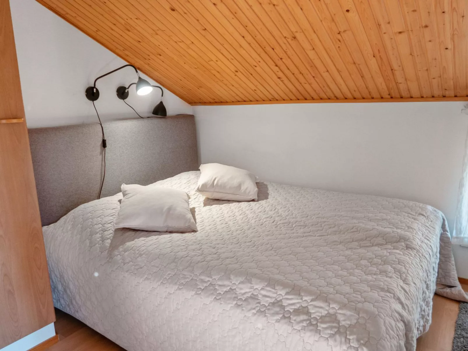 Ilvesportti 9 a 1-Dedans