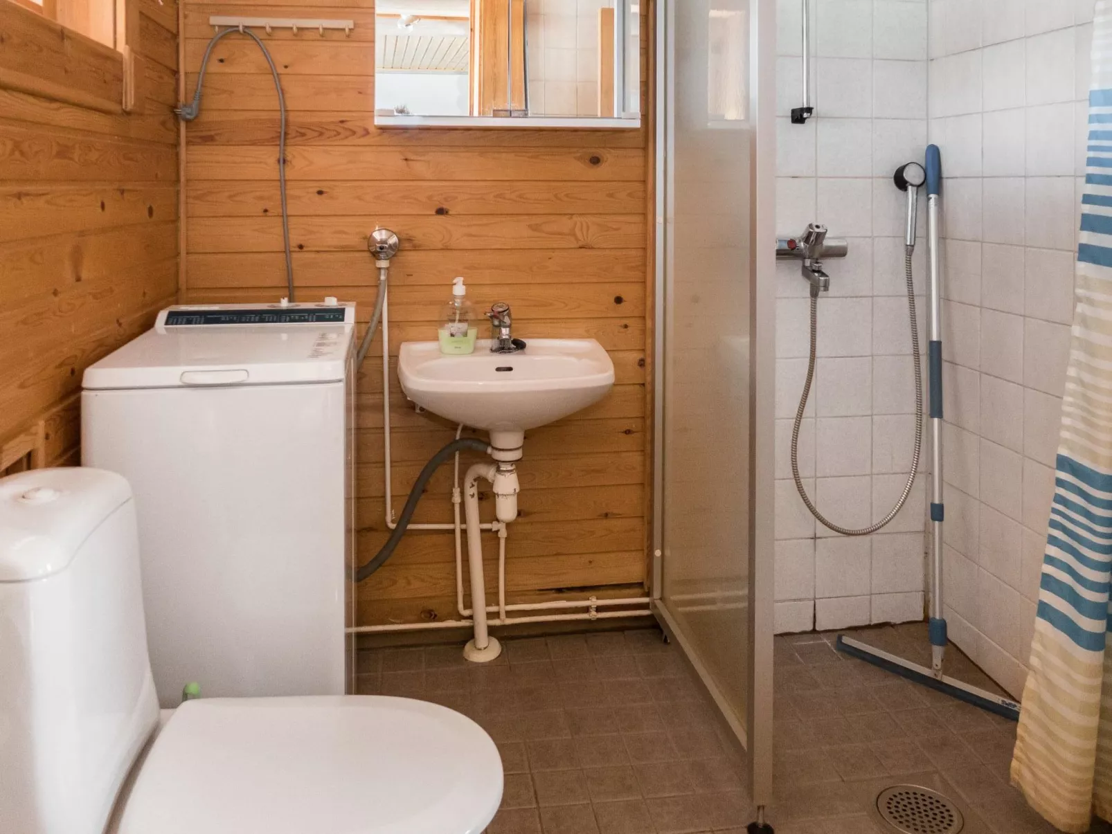 Vuokatticottage f-Drinnen