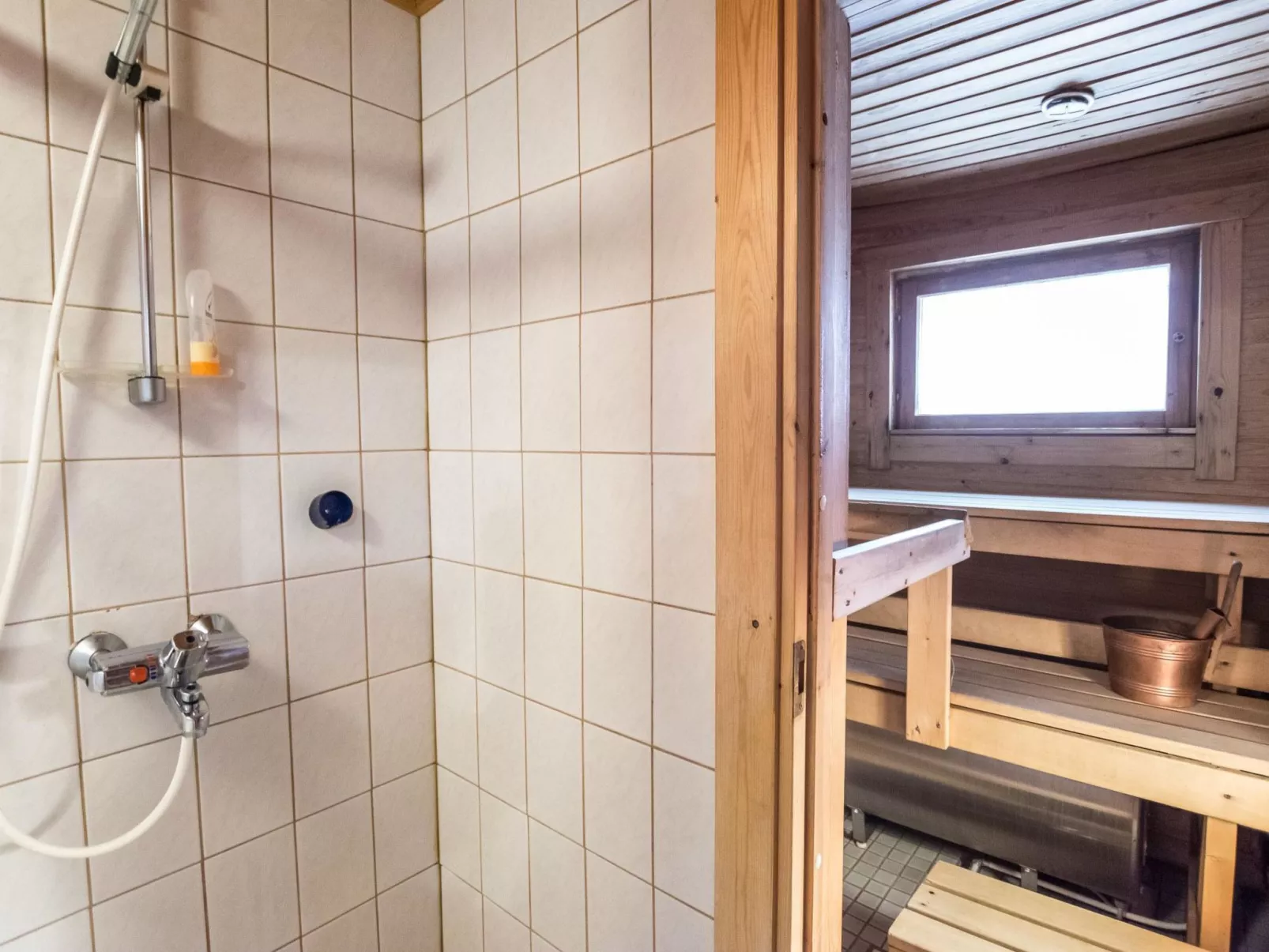 Ukkohovi 5 paritalo-Dedans