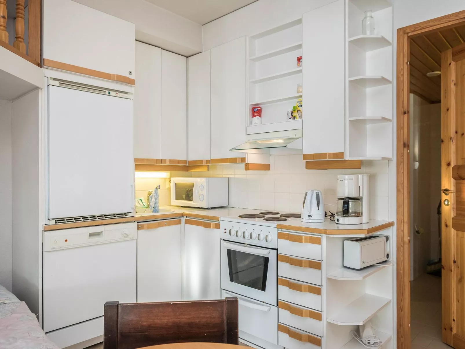 Ukonpuoti b13 kerrostalo-Dedans