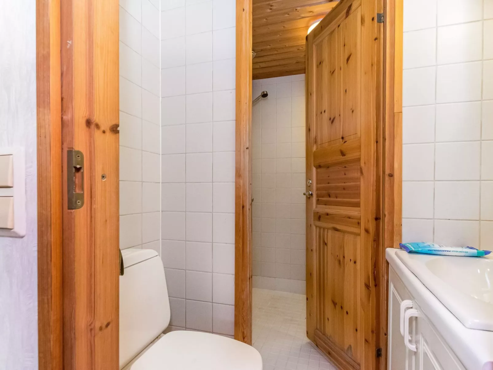 Lomapesä 10a-Dedans