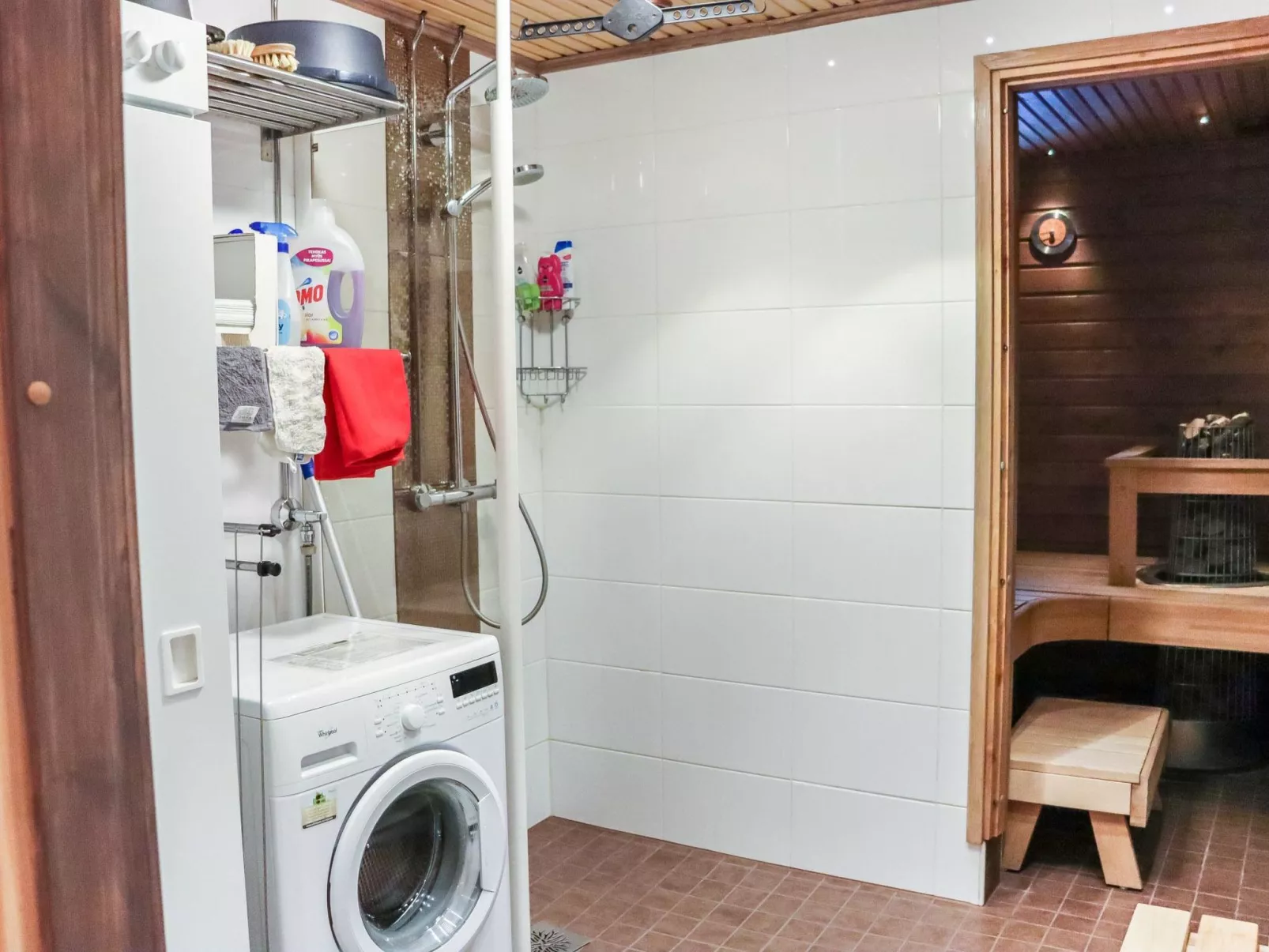 Lampitaival 6b-Dedans