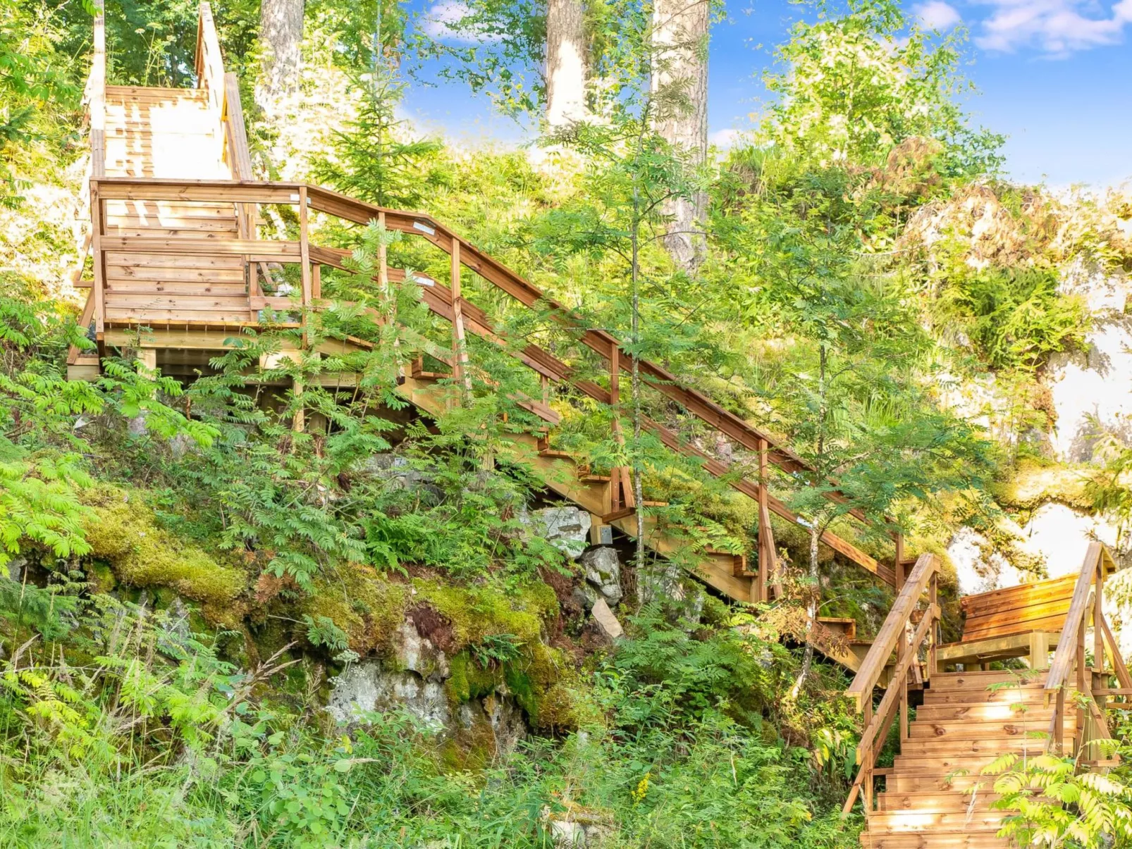 Kelosyväri 17-Dedans