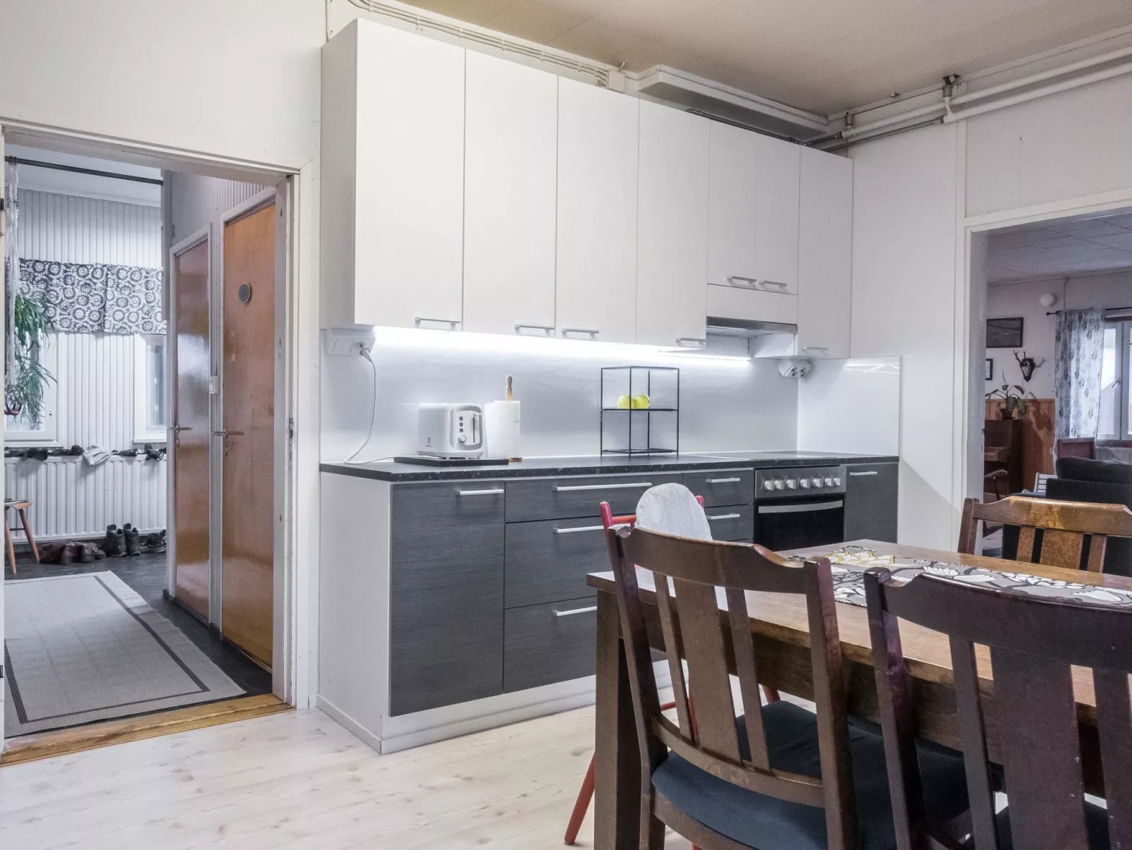 Backcountry base-Inside