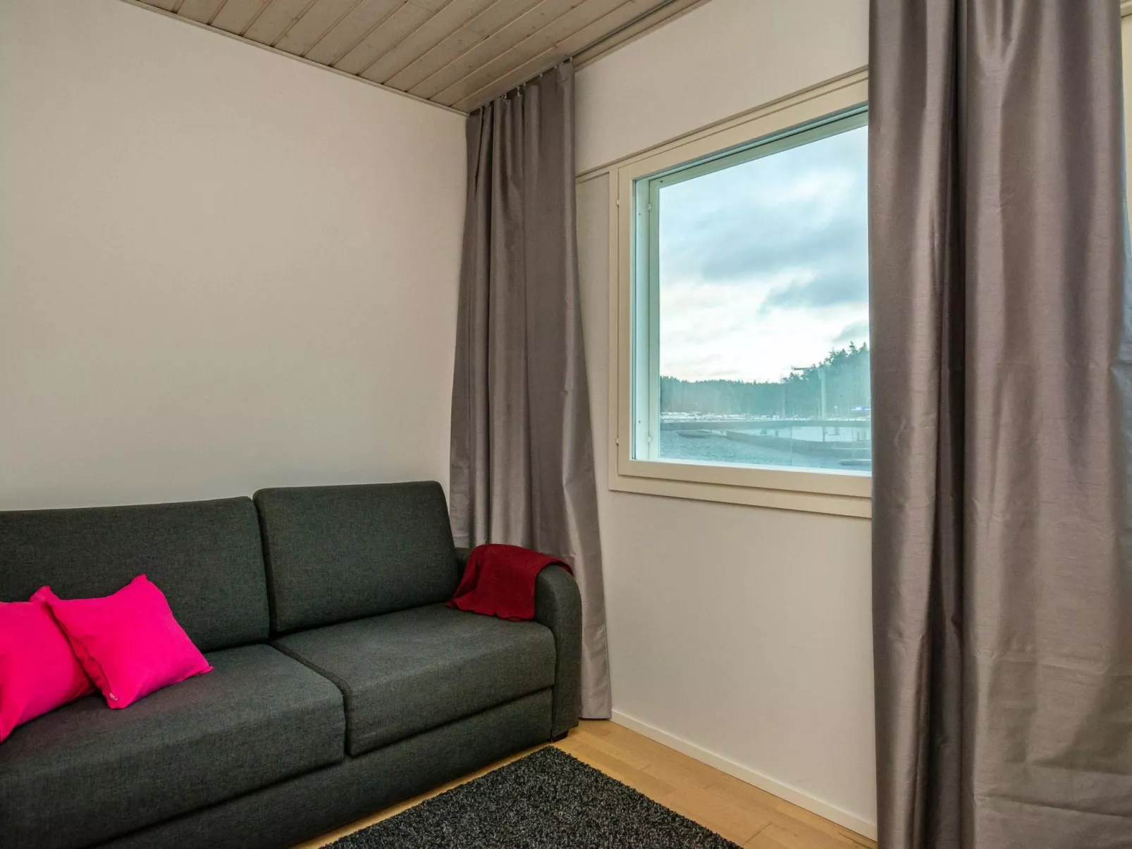 Villa joutseno-Dedans