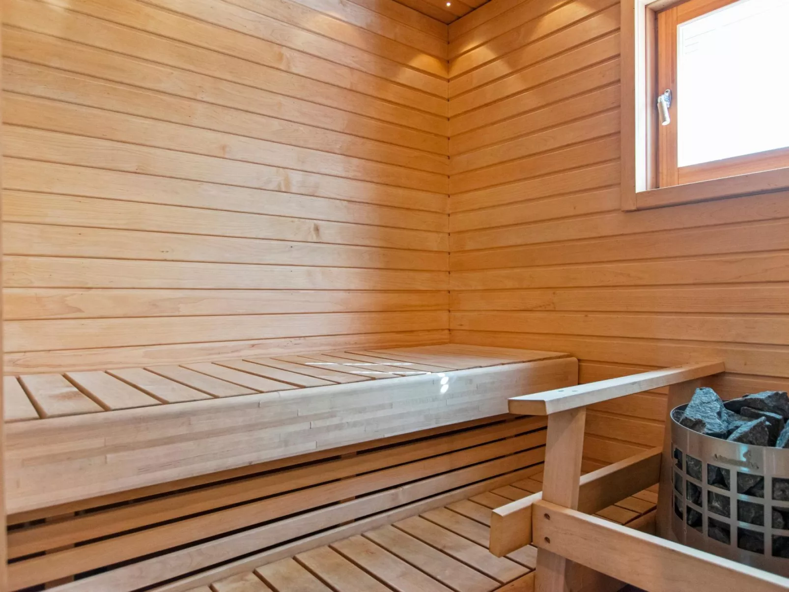 Himoksen keiju 2-Drinnen