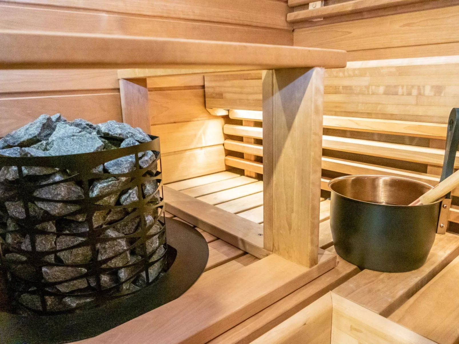 Saukonpesä b-Drinnen