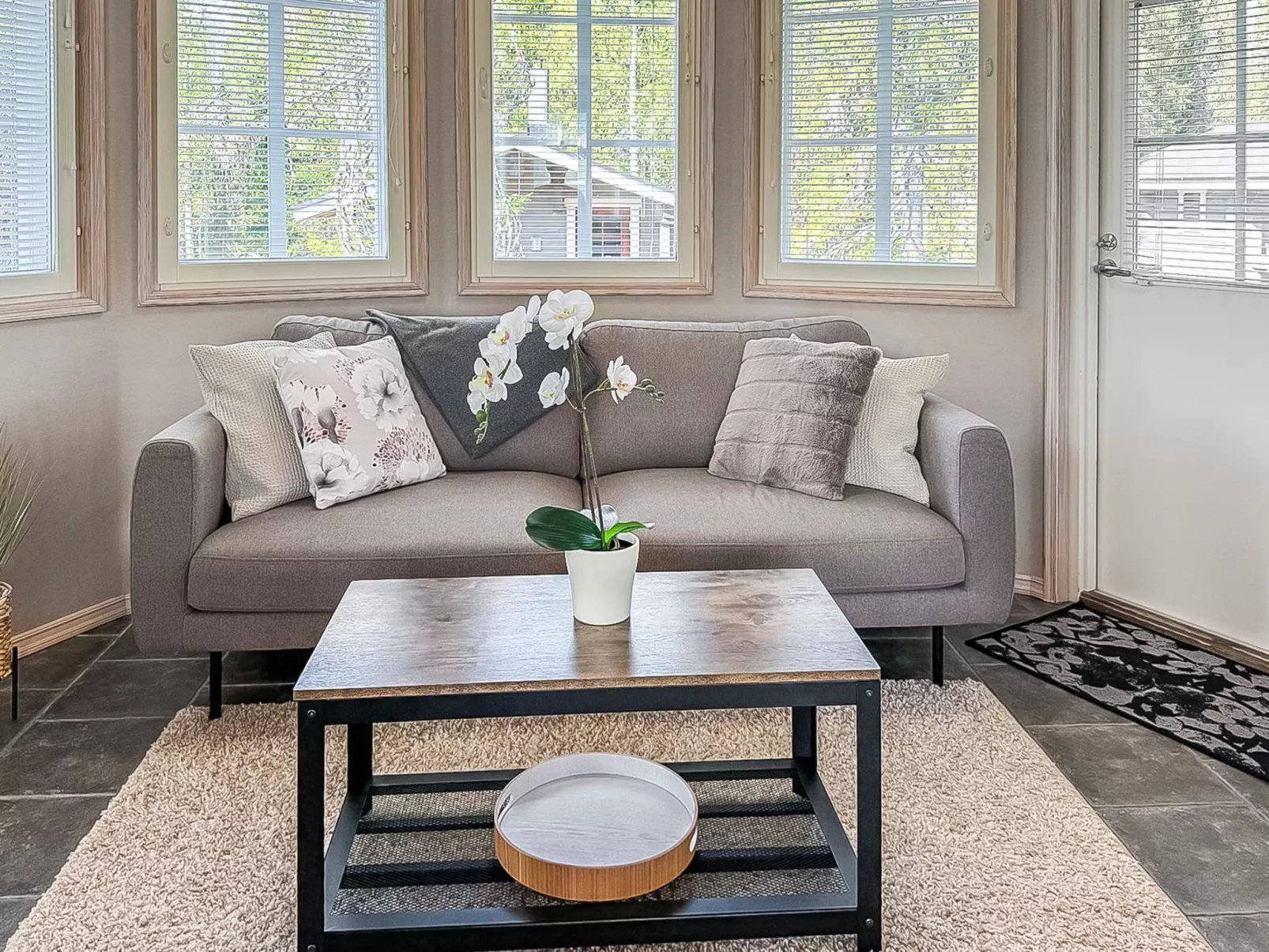 Villa taikavuosseli-Inside