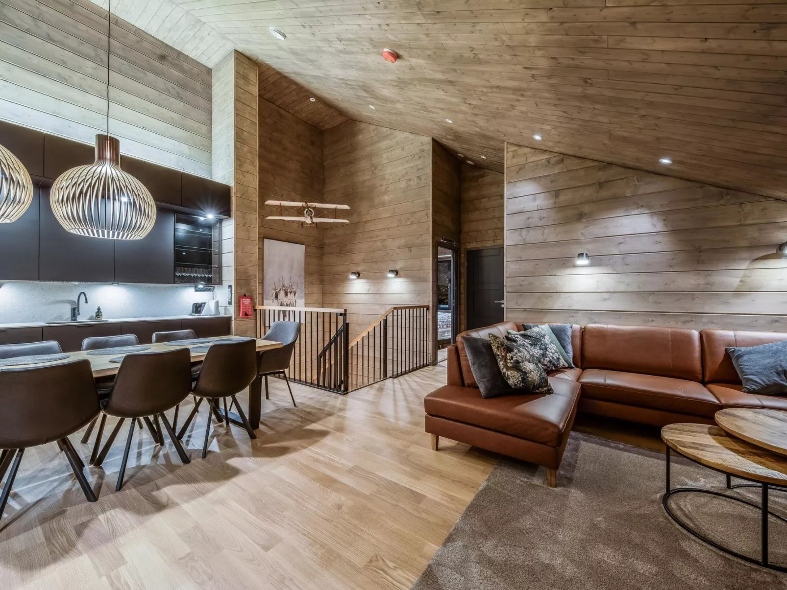 Levi star west b-Drinnen