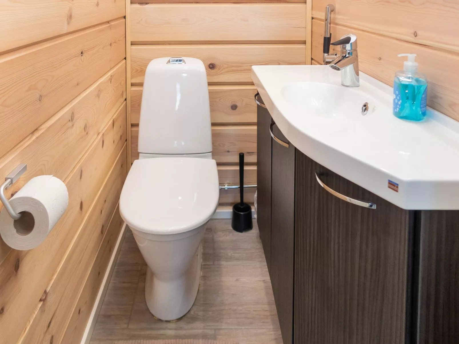 Kiehtäjän lahti-Drinnen