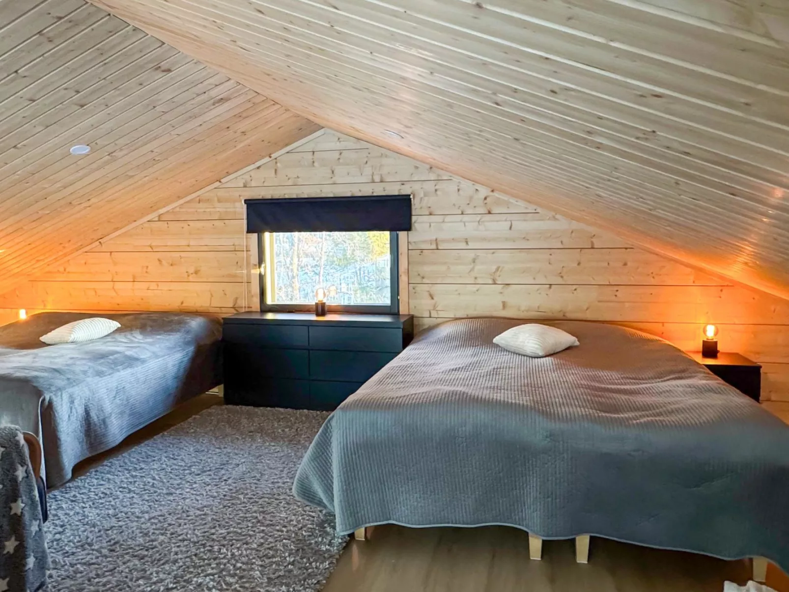 Lakeside villa-Dedans